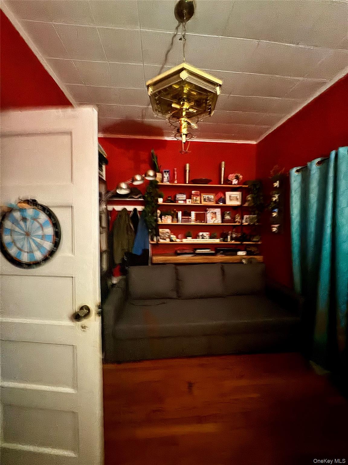 #5 photo, 182 Lincoln Avenue, Brooklyn , NY 11208