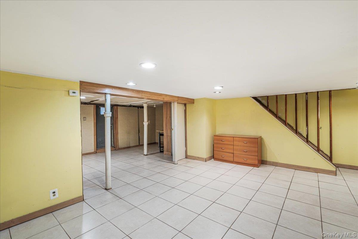 #18 photo, 3921 48th Street, Sunnyside , NY 11104