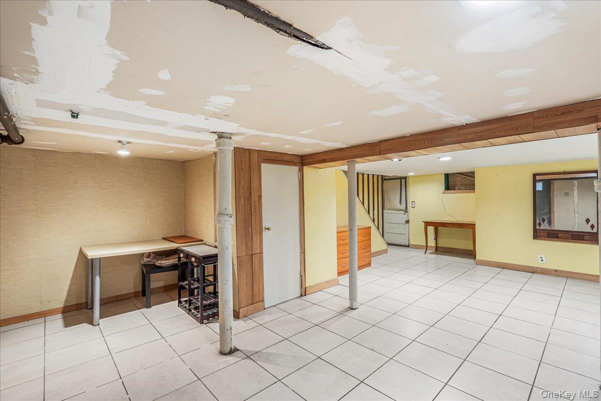 #19 photo, 3921 48th Street, Sunnyside , NY 11104