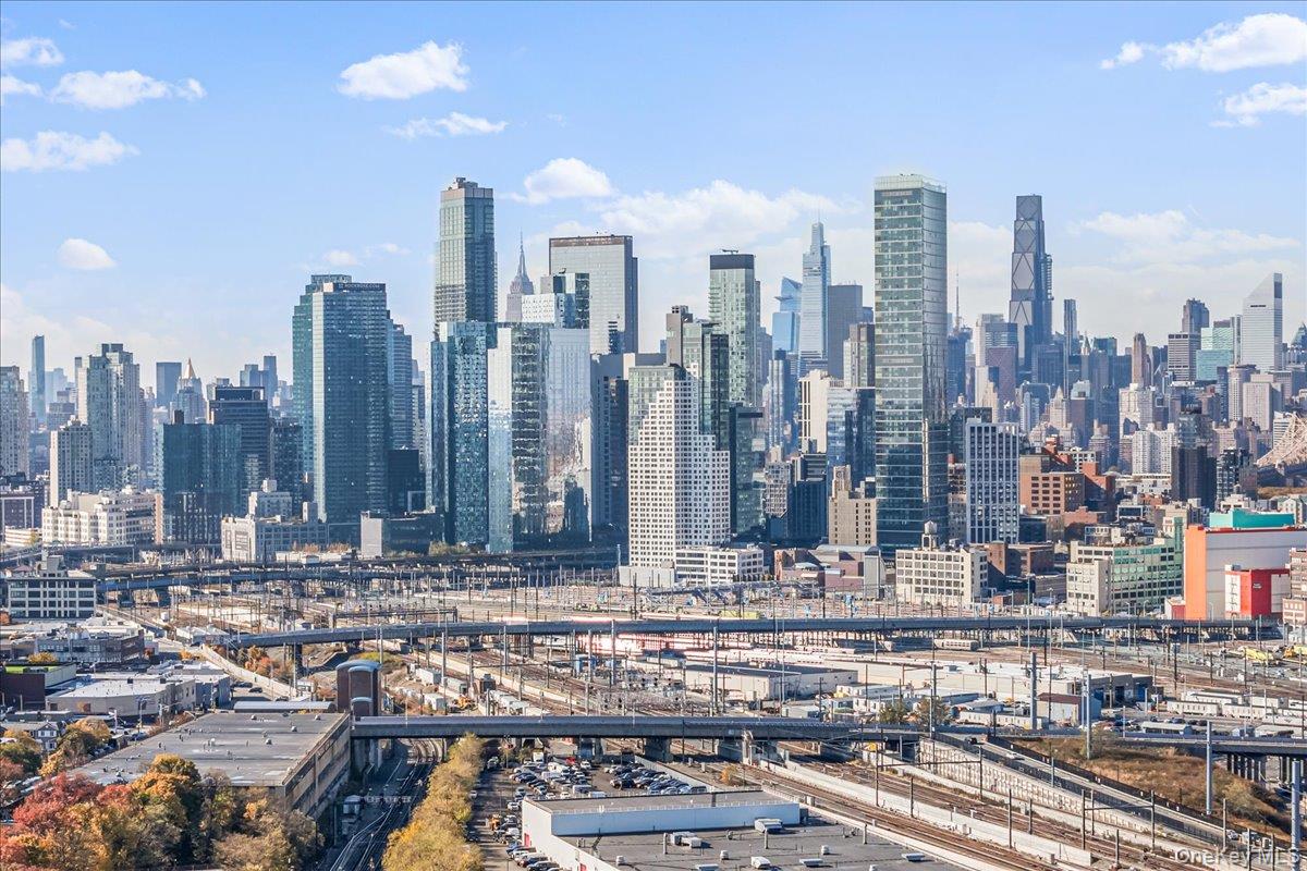 #3 photo, 3921 48th Street, Sunnyside , NY 11104