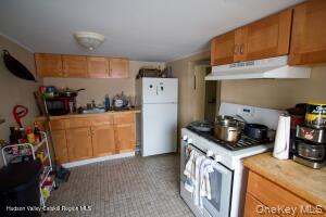 #11 photo, 54 W Bridge Street, Catskill , NY 12414