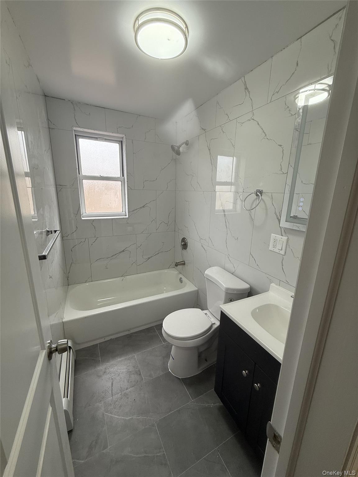 #19 photo, 111-27 209th Place, Queens Village , NY 11429