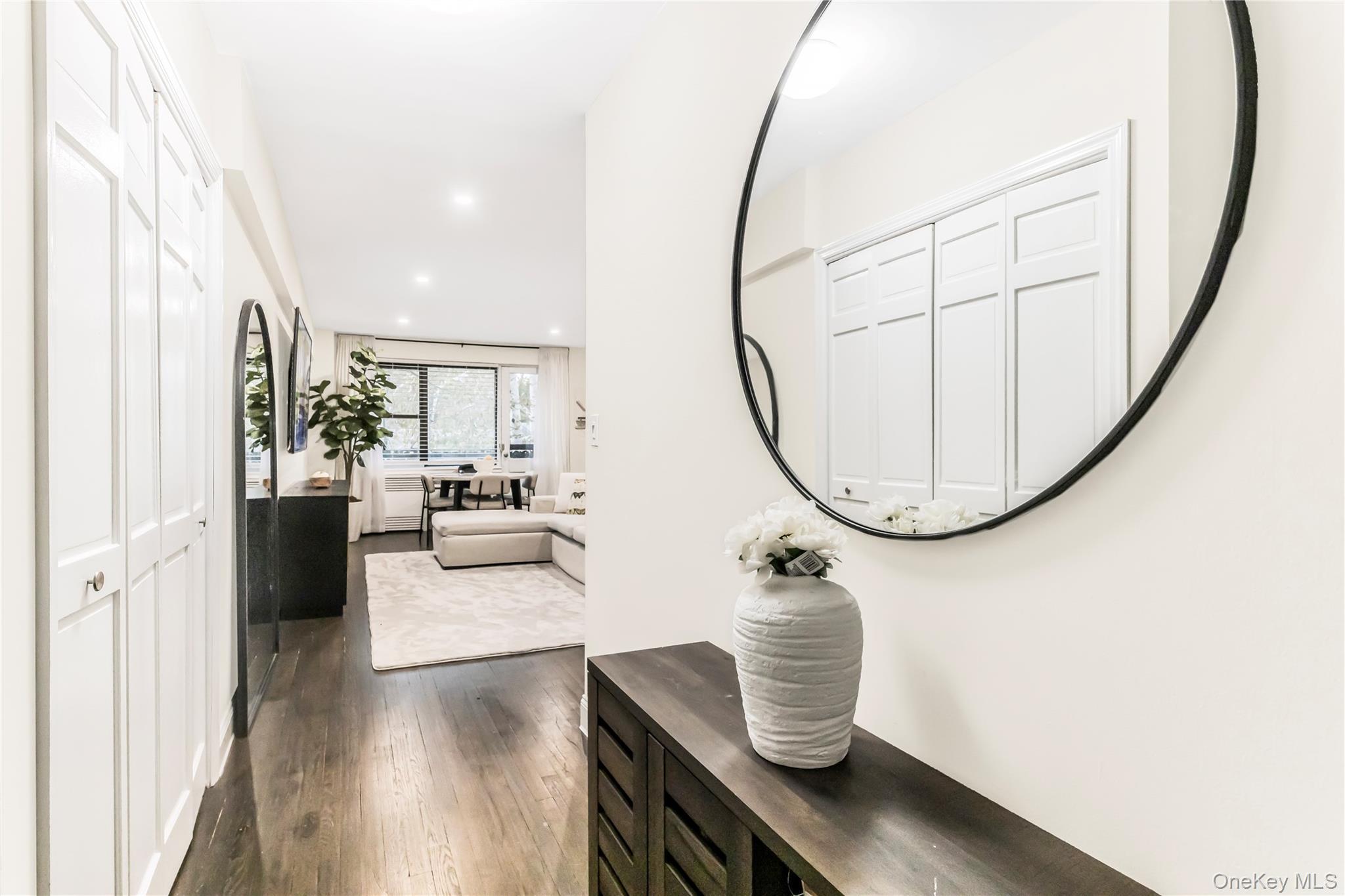 #2 photo, 640 Pelham Road, New Rochelle , NY 10805