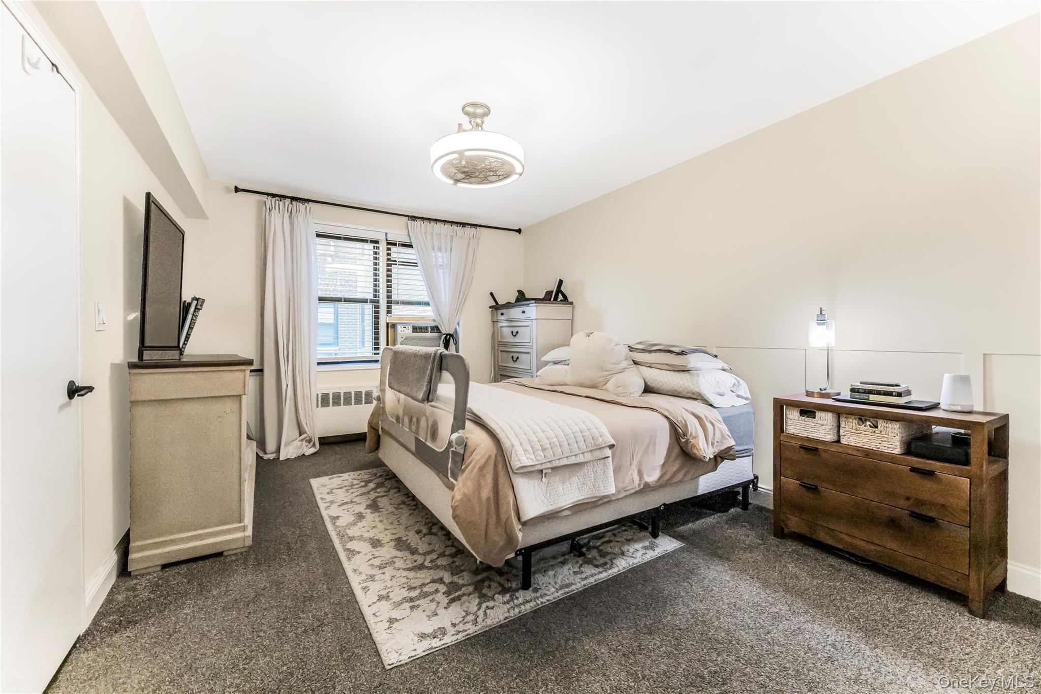 #9 photo, 640 Pelham Road, New Rochelle , NY 10805