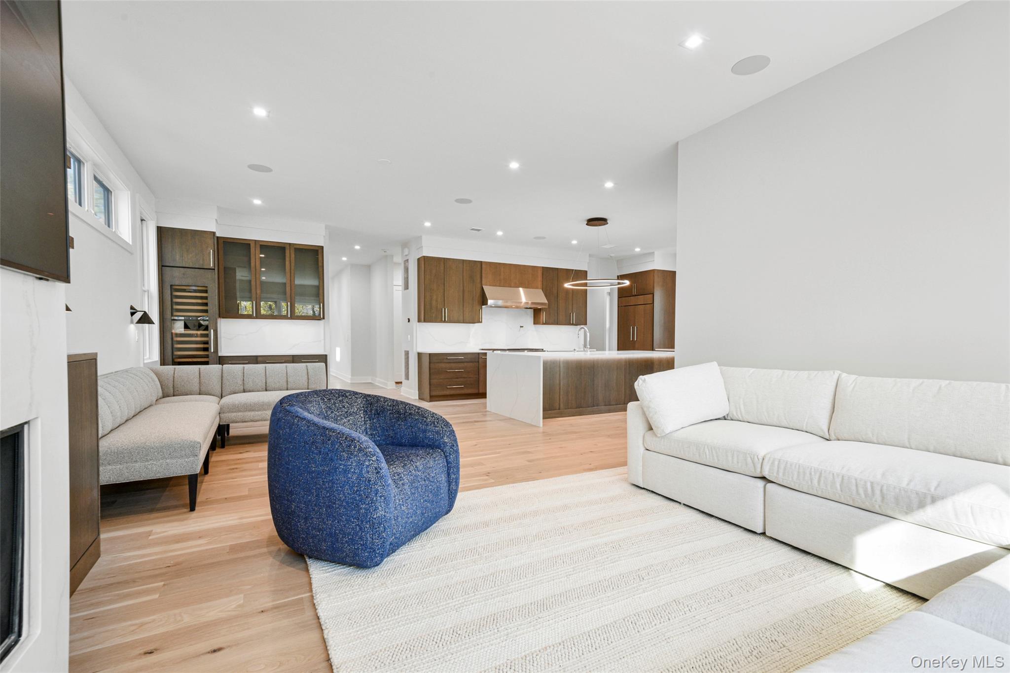 #10 photo, 65 Myrtle Boulevard, Larchmont , NY 10538