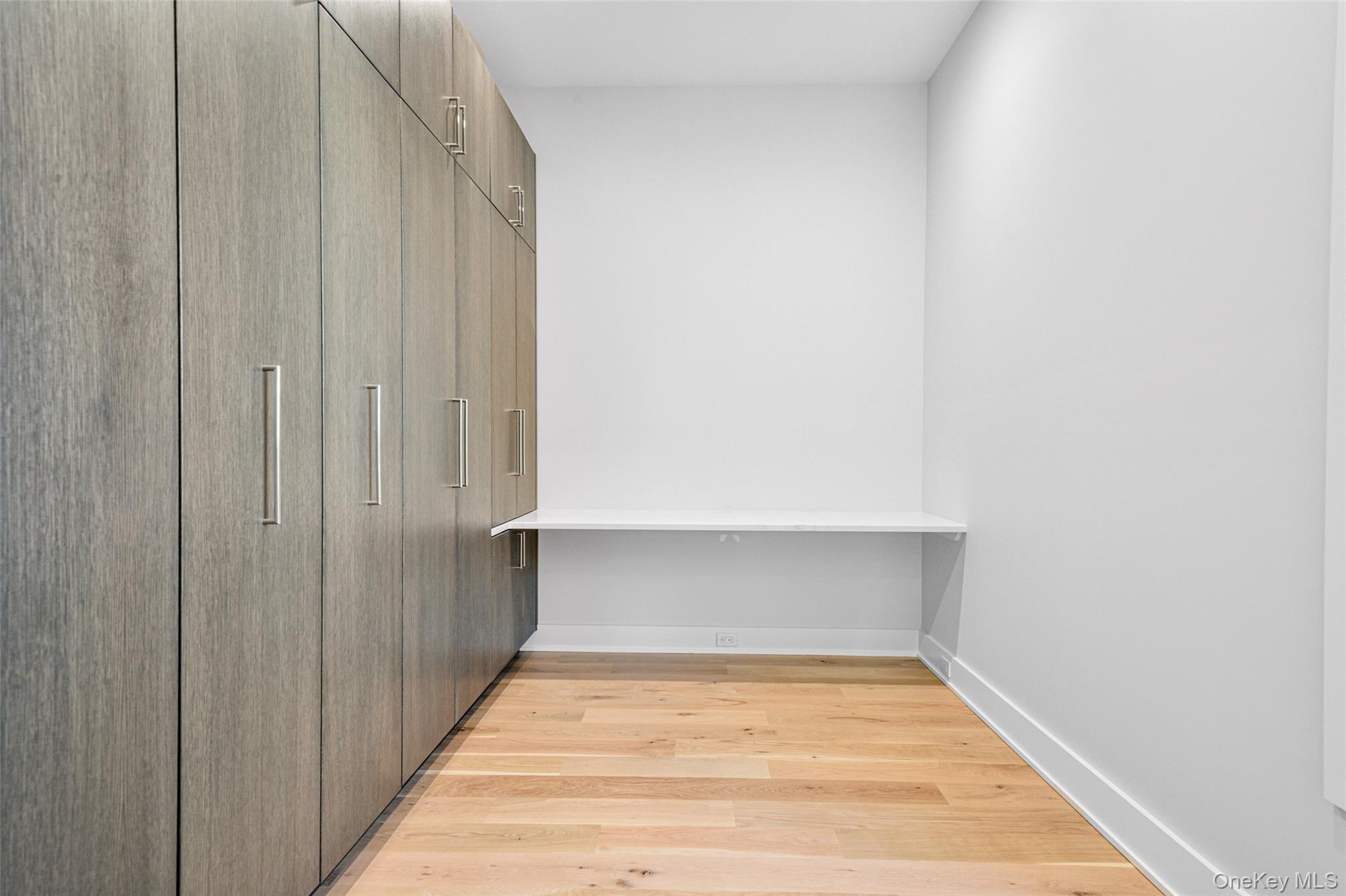 #12 photo, 65 Myrtle Boulevard, Larchmont , NY 10538