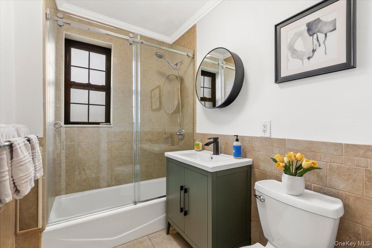 #12 photo, 23 Old Mamaroneck Road, White Plains , NY 10605