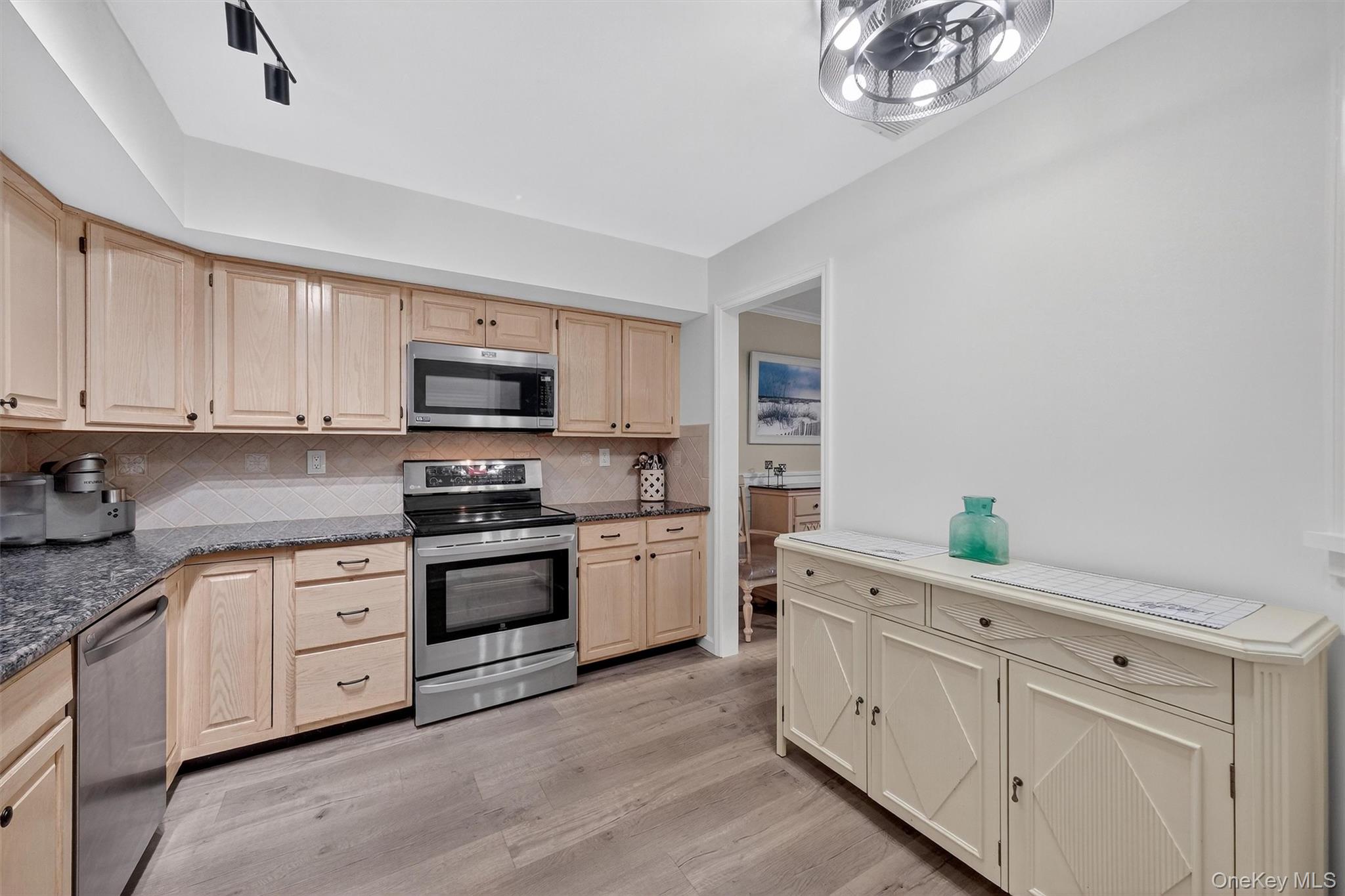 #20 photo, 2 Deer Crossing Drive, Fishkill , NY 12524