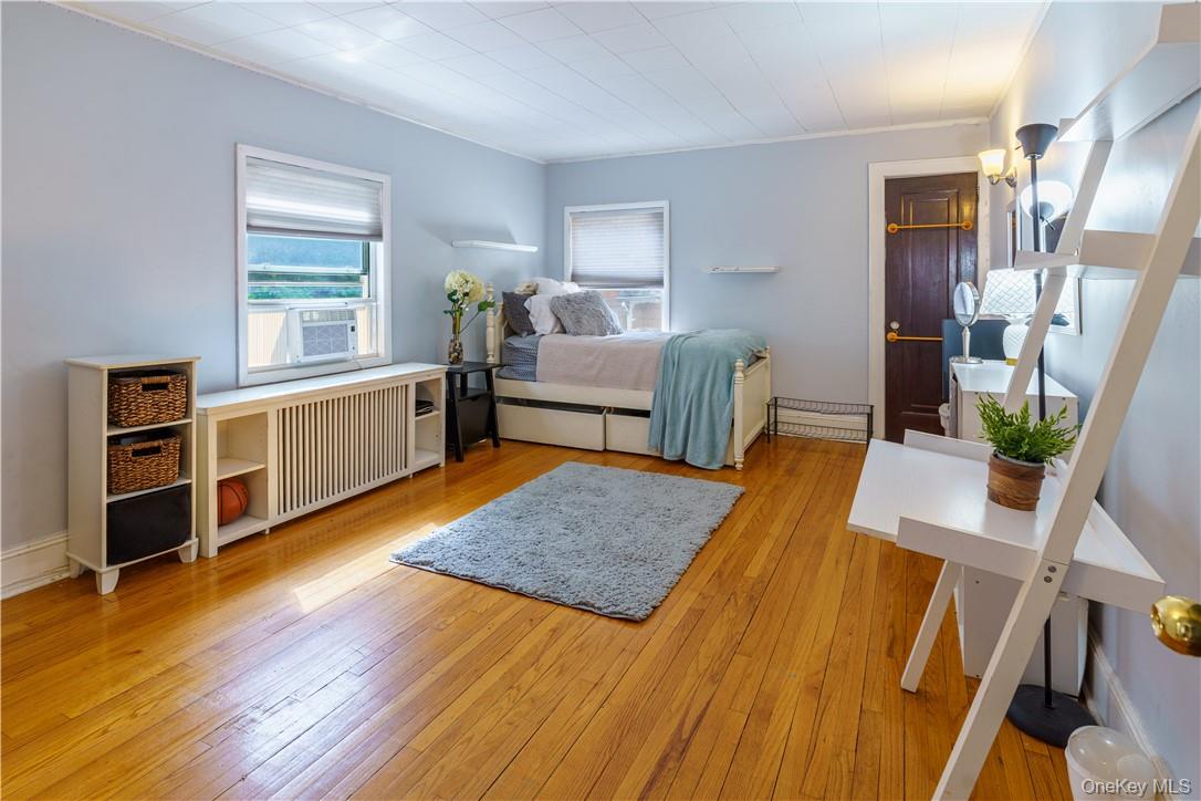 #11 photo, 9 Esplanade, Mount Vernon , NY 10553