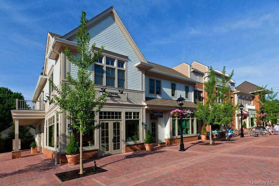 #11 photo, 8 Fieldstone Knoll, Armonk , NY 10504