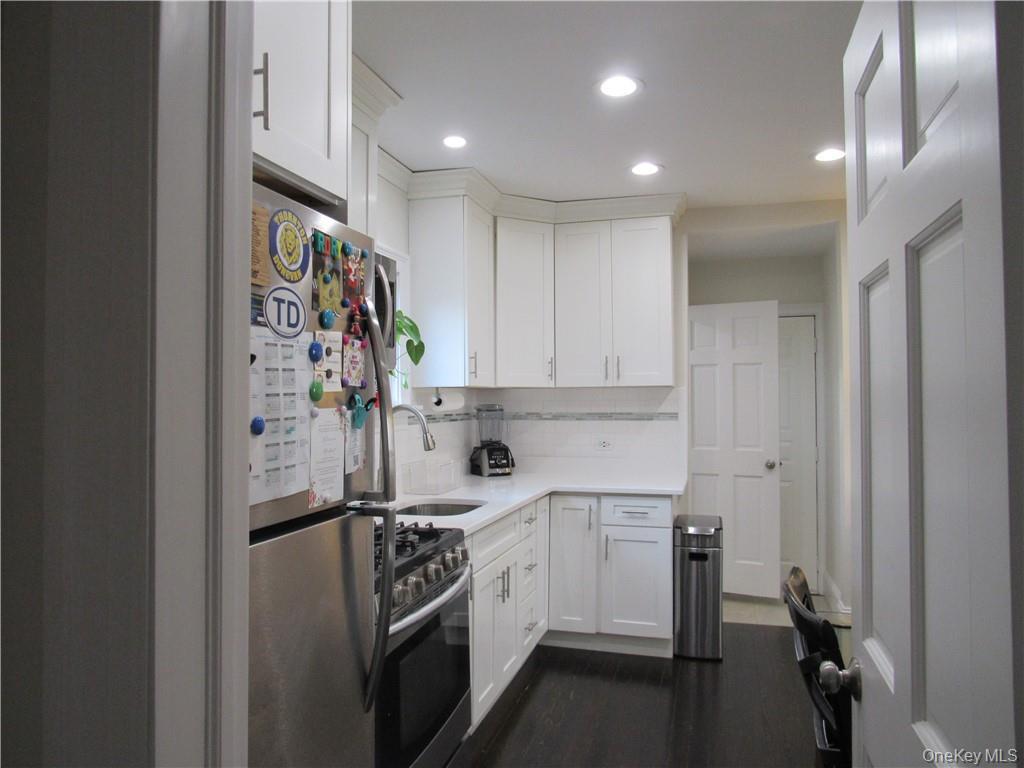 #6 photo, 242 William Street, Port Chester , NY 10573