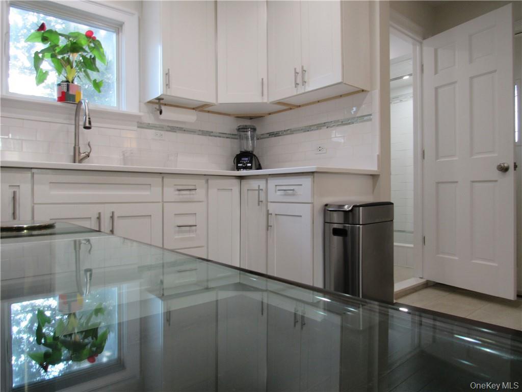 #9 photo, 242 William Street, Port Chester , NY 10573