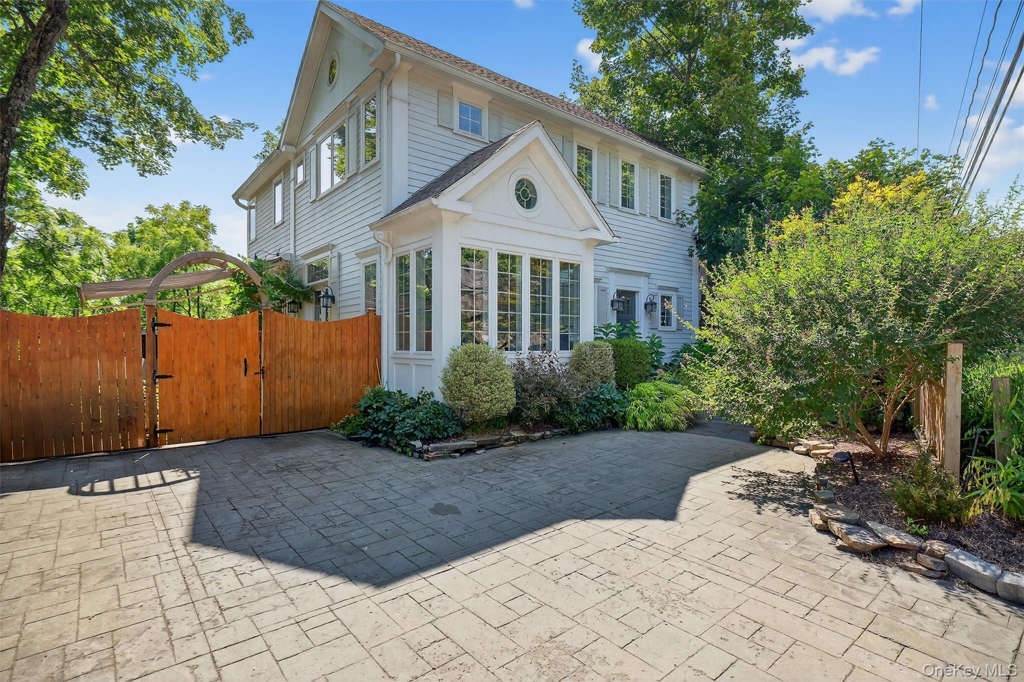 #2 photo, 669 Route 213, Rosendale , NY 12472