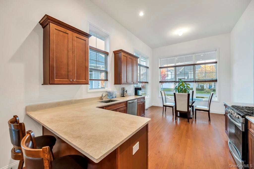 #16 photo, 195 Belmont Circle, Yaphank , NY 11980