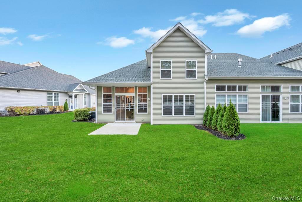 #5 photo, 195 Belmont Circle, Yaphank , NY 11980