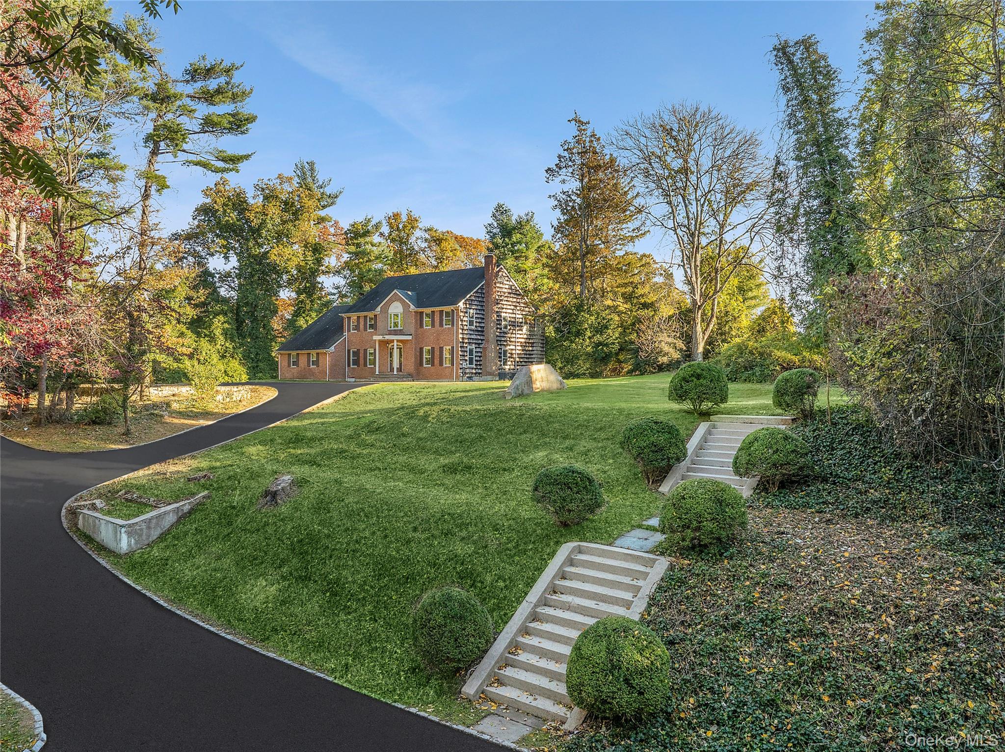 #2 photo, 62 Sabine Road, Oyster Bay Cove , NY 11791