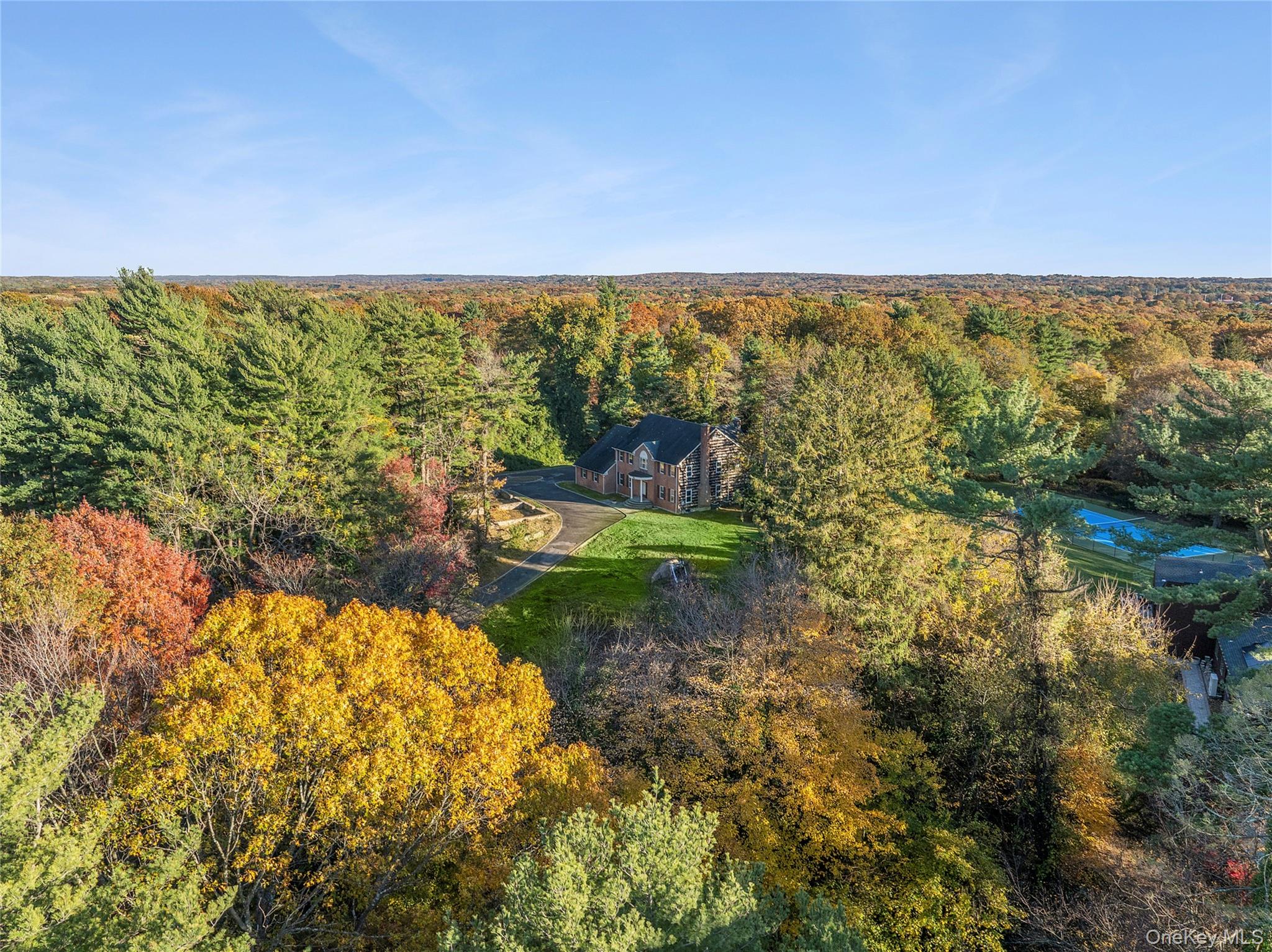 #4 photo, 62 Sabine Road, Oyster Bay Cove , NY 11791