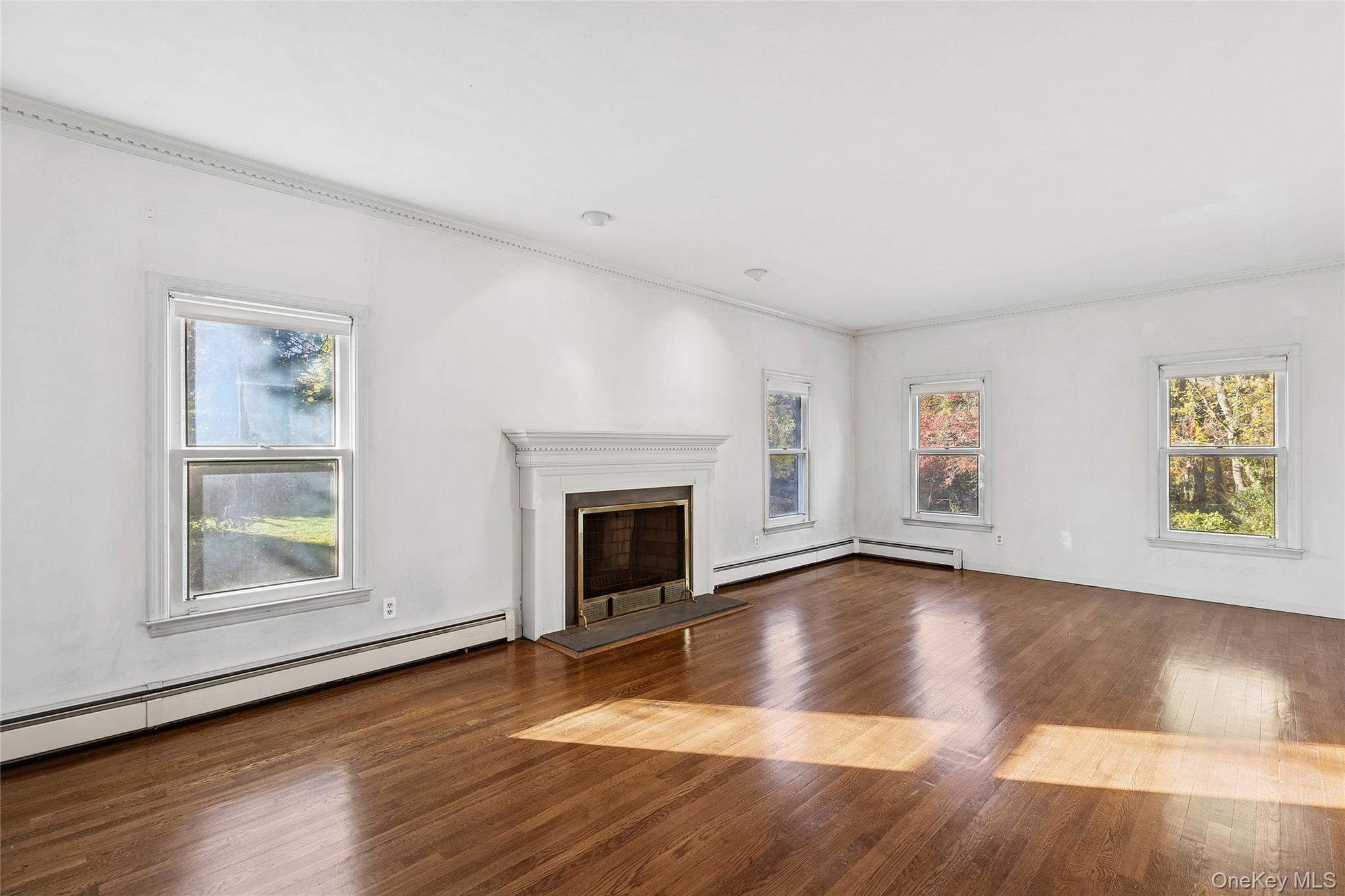 #6 photo, 62 Sabine Road, Oyster Bay Cove , NY 11791