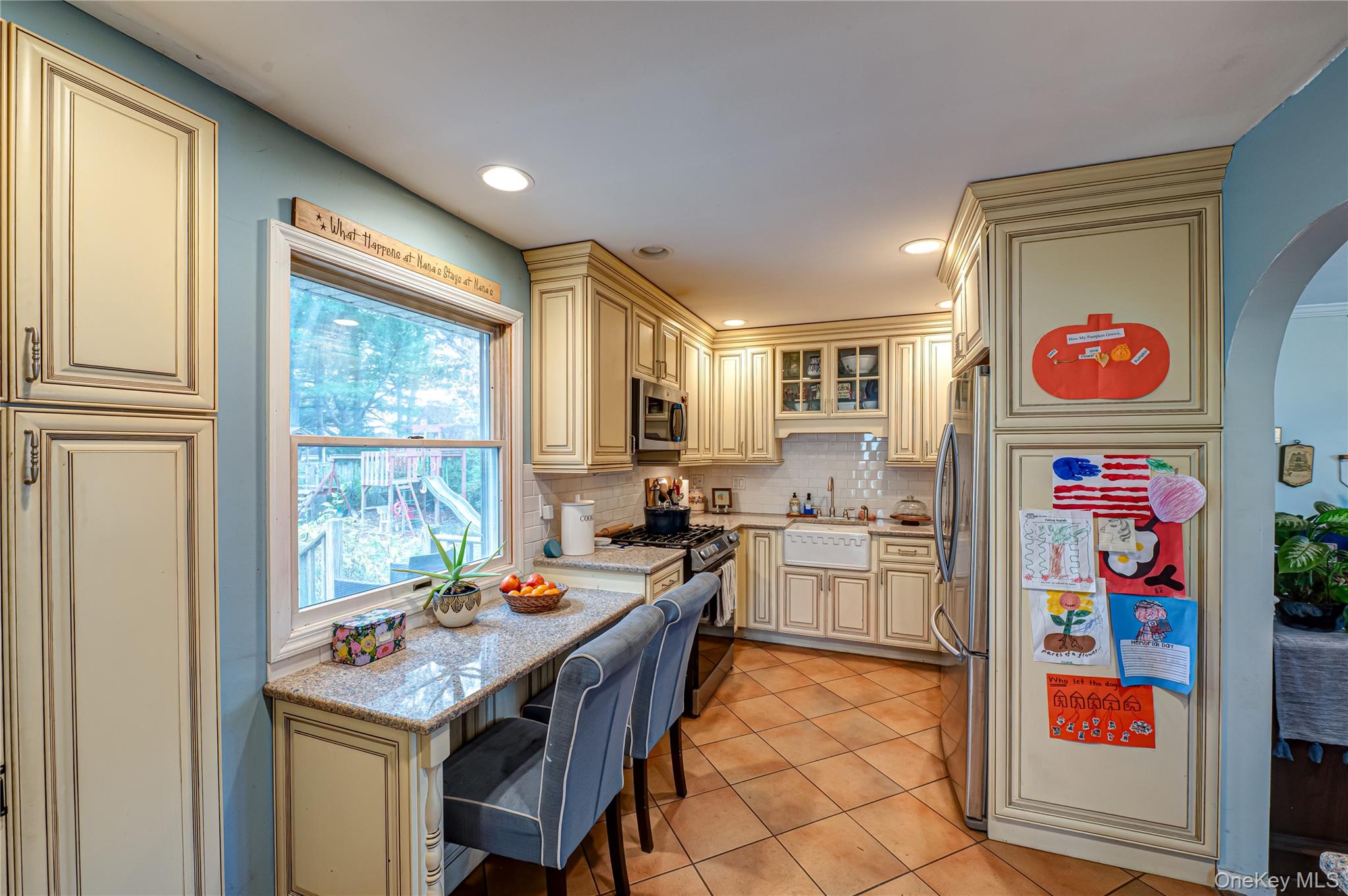 #6 photo, 226 Sears Road, West Islip , NY 11795