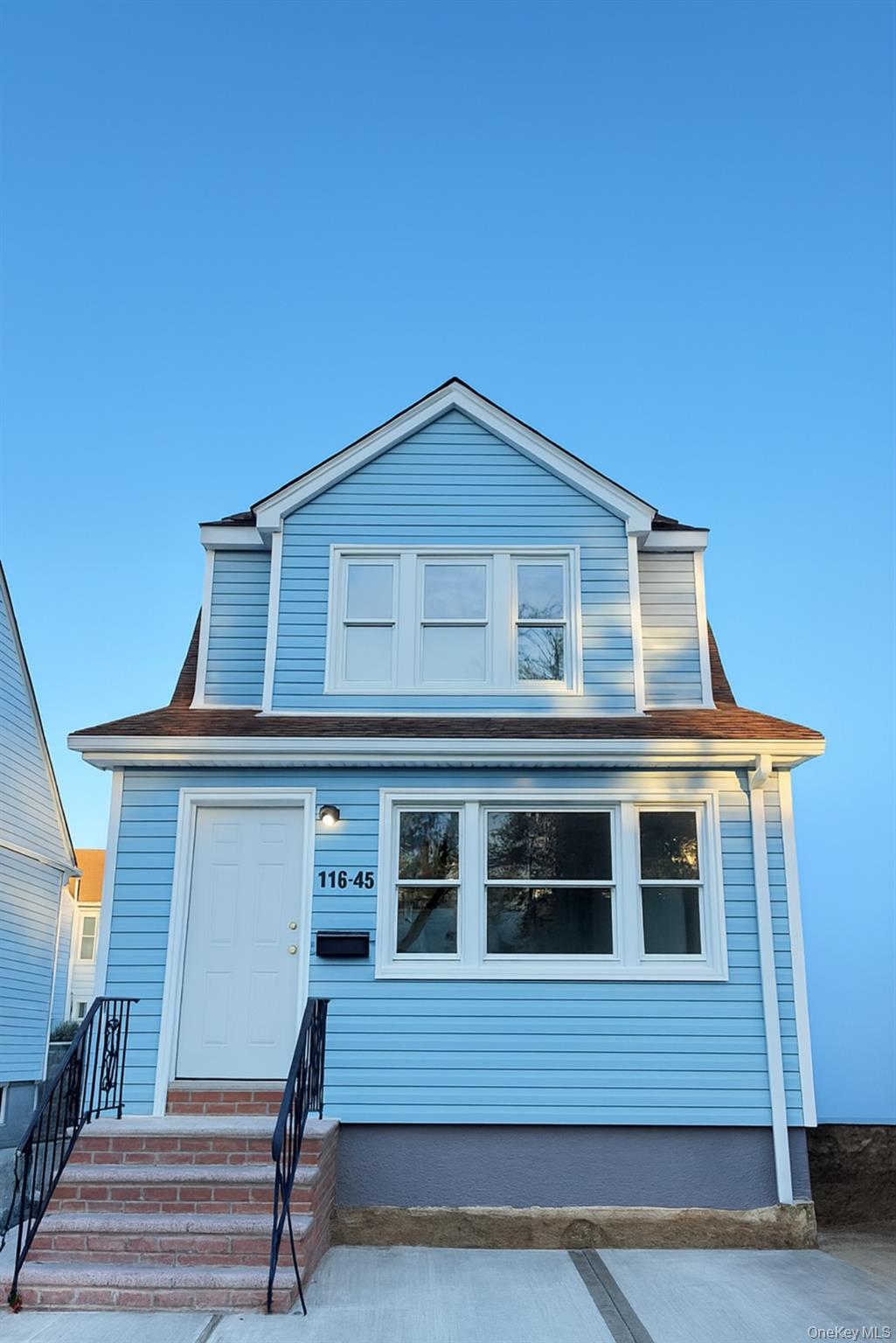 #1 photo, 116-45 195 Street, Saint Albans , NY 11412