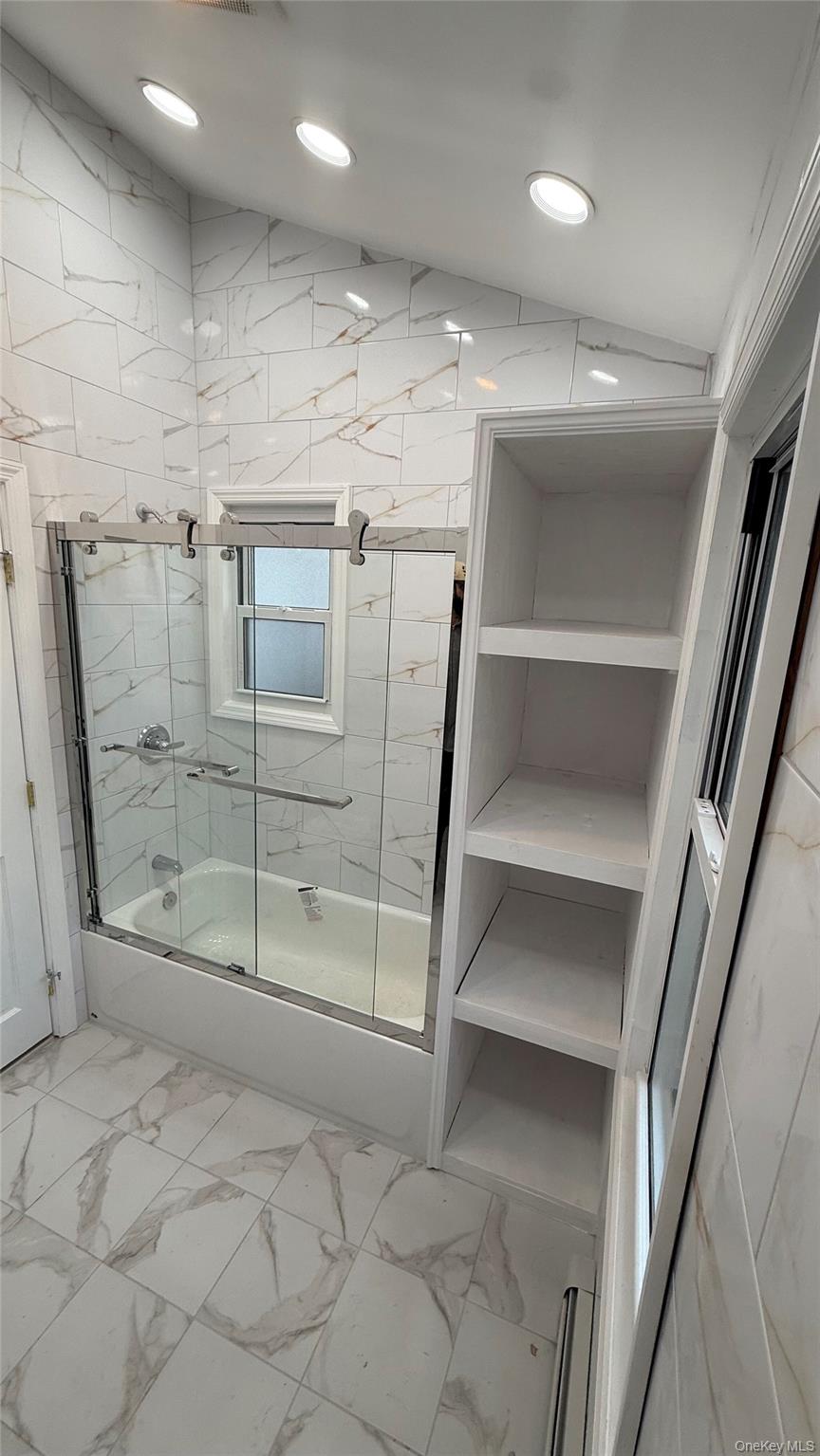 #12 photo, 116-45 195 Street, Saint Albans , NY 11412