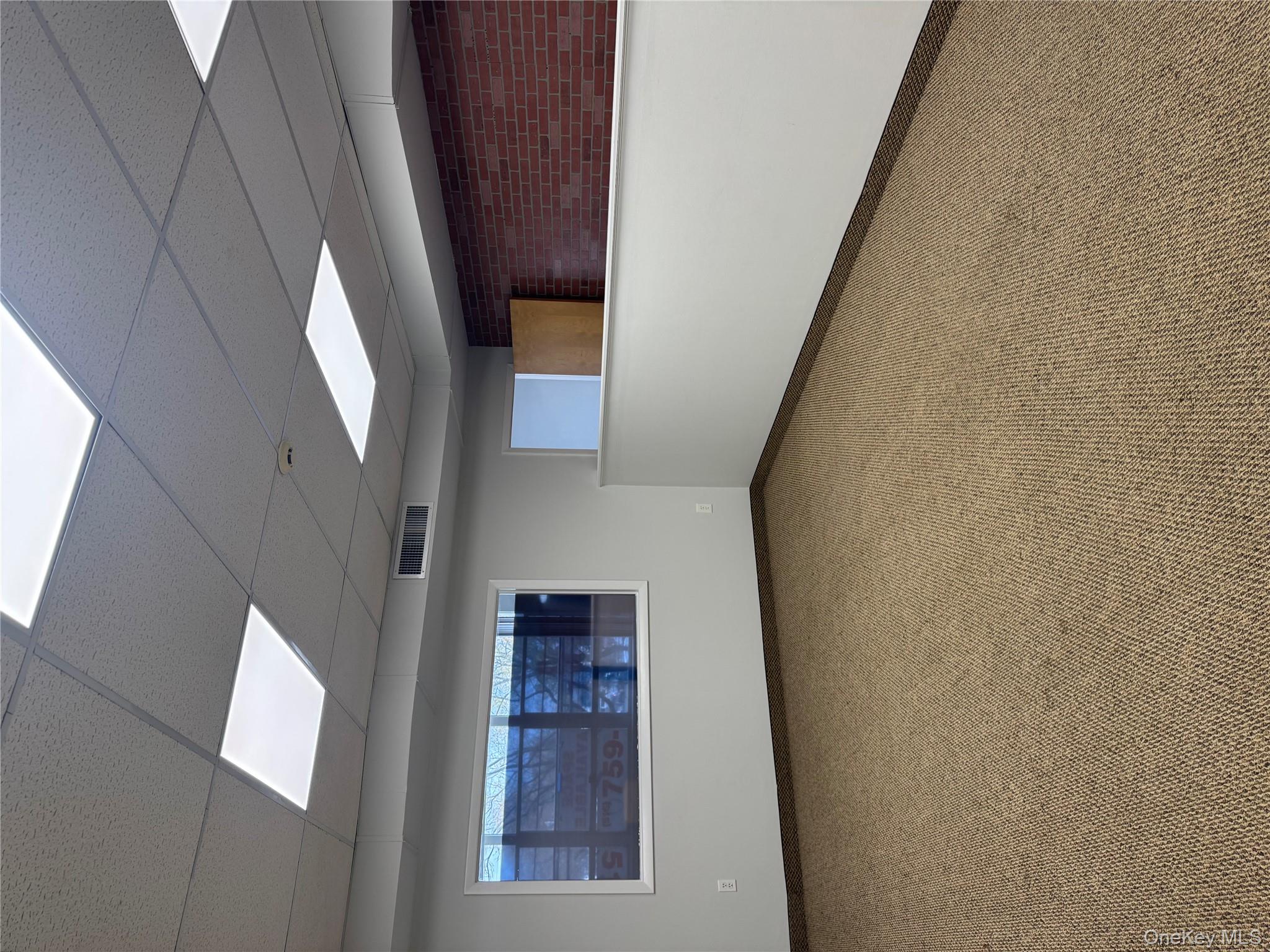 #3 photo, 333 Hempstead, Malverne , NY 11565