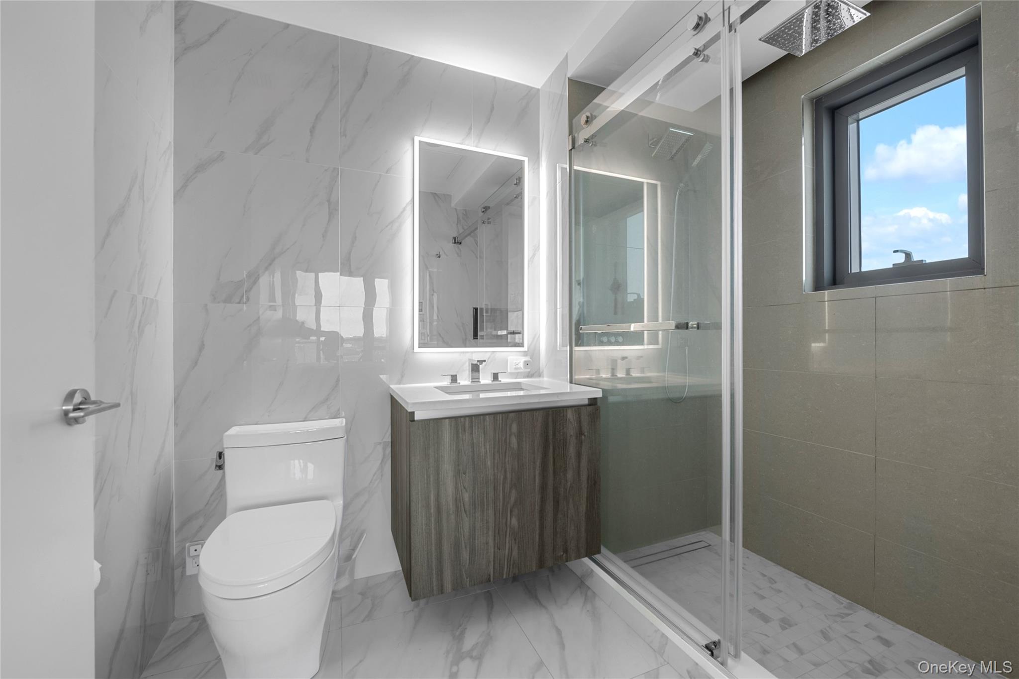 #10 photo, 134-37 35th Ave, Flushing , NY 11654