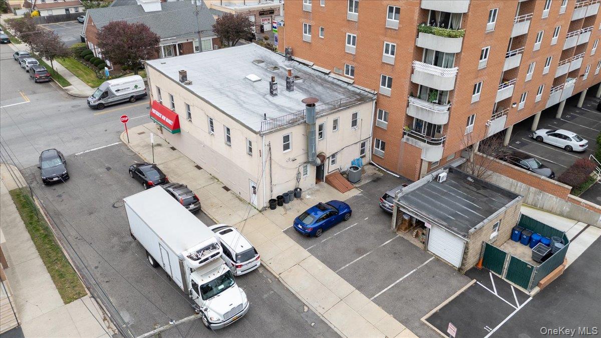 #6 photo, 213-215 Mineola Boulevard, Mineola , NY 11501