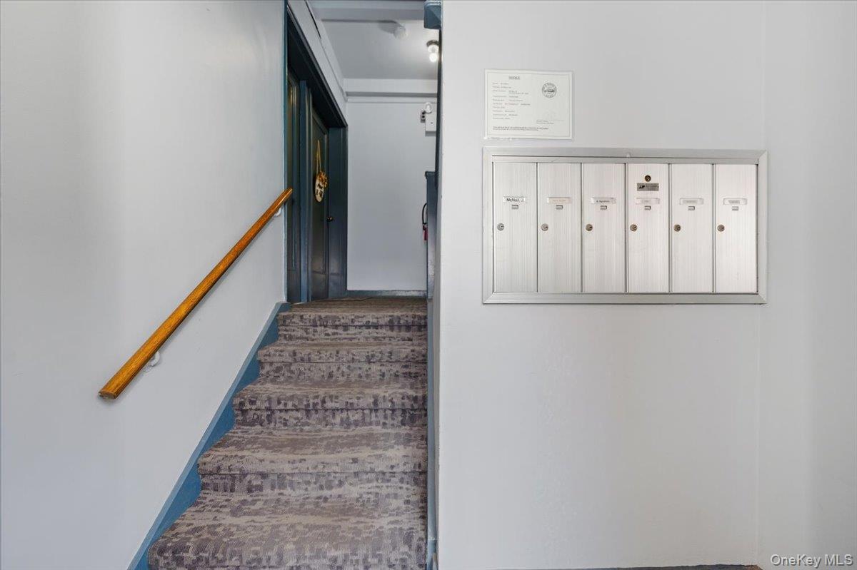 #2 photo, 275 Maple Avenue, Rockville Centre , NY 11570