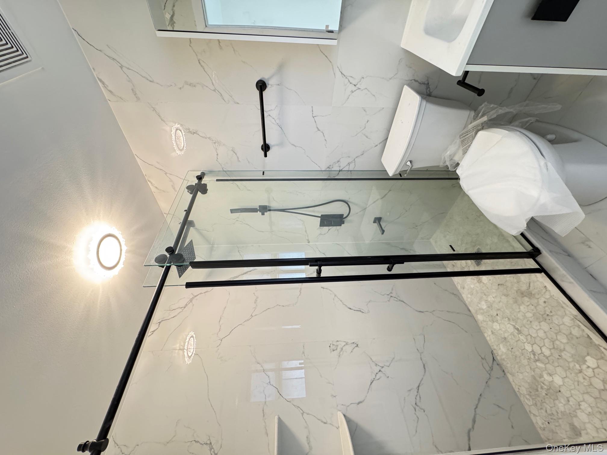 #6 photo, 5003 Horatio Parkway, Oakland Gardens , NY 11364