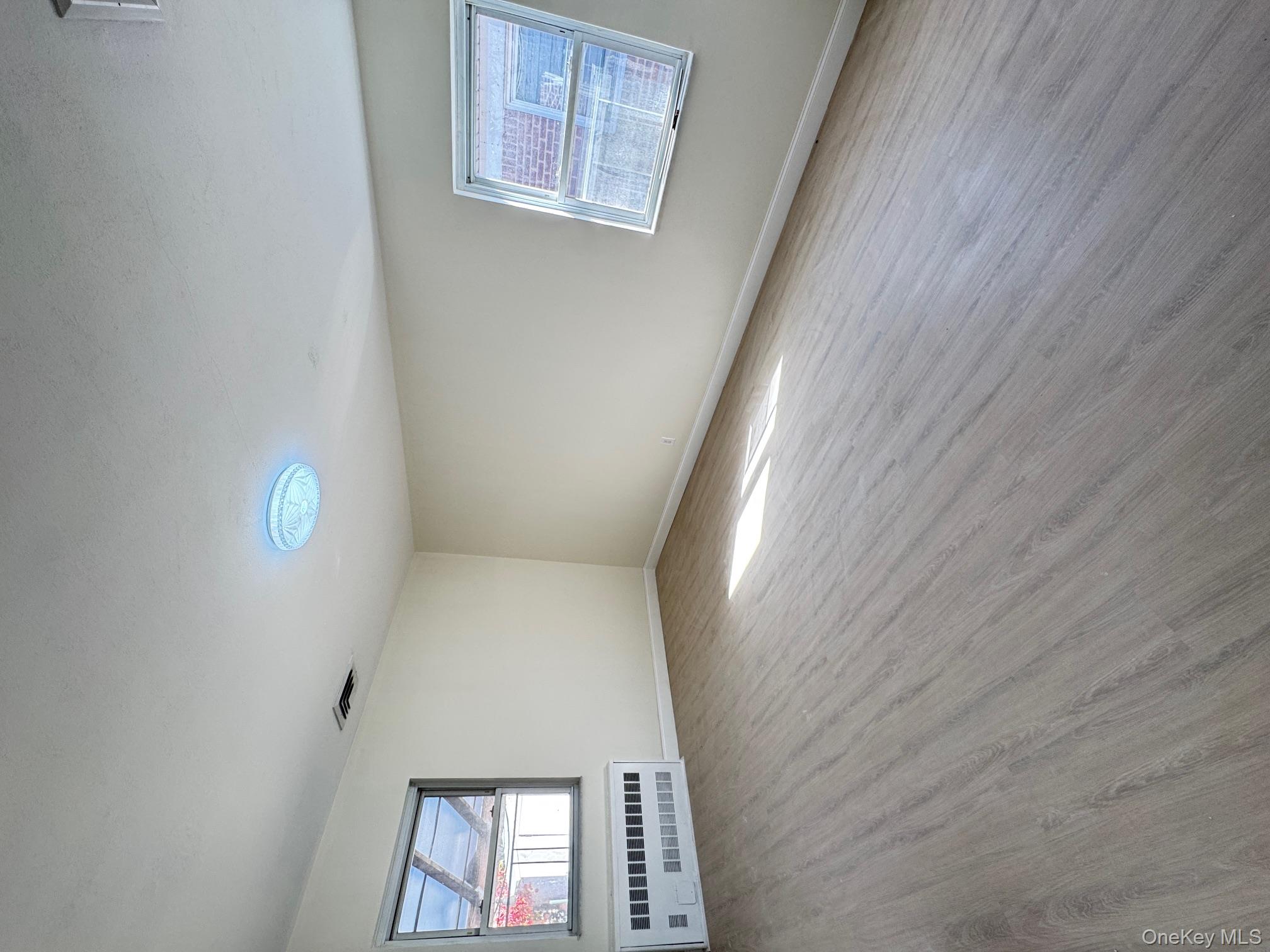 #7 photo, 5003 Horatio Parkway, Oakland Gardens , NY 11364