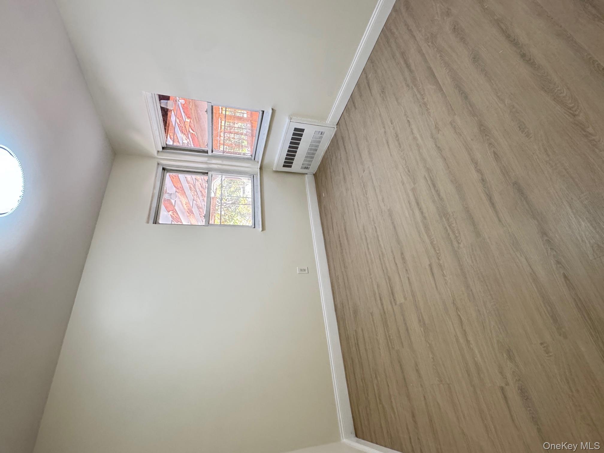 #8 photo, 5003 Horatio Parkway, Oakland Gardens , NY 11364