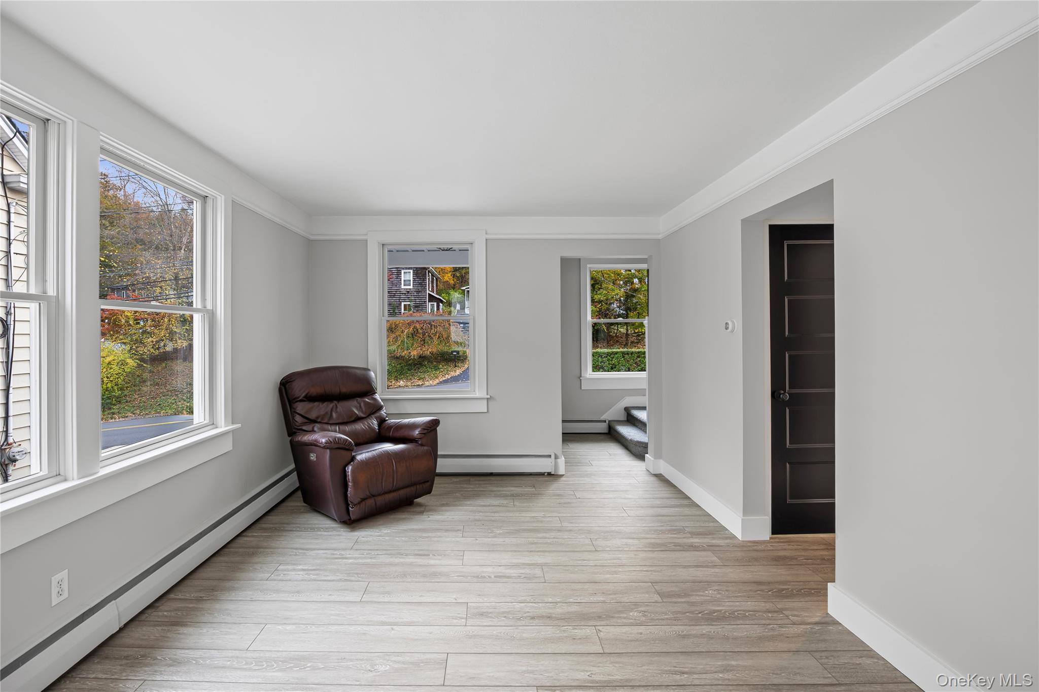 #4 photo, 122 Liberty Avenue, Port Jefferson , NY 11777