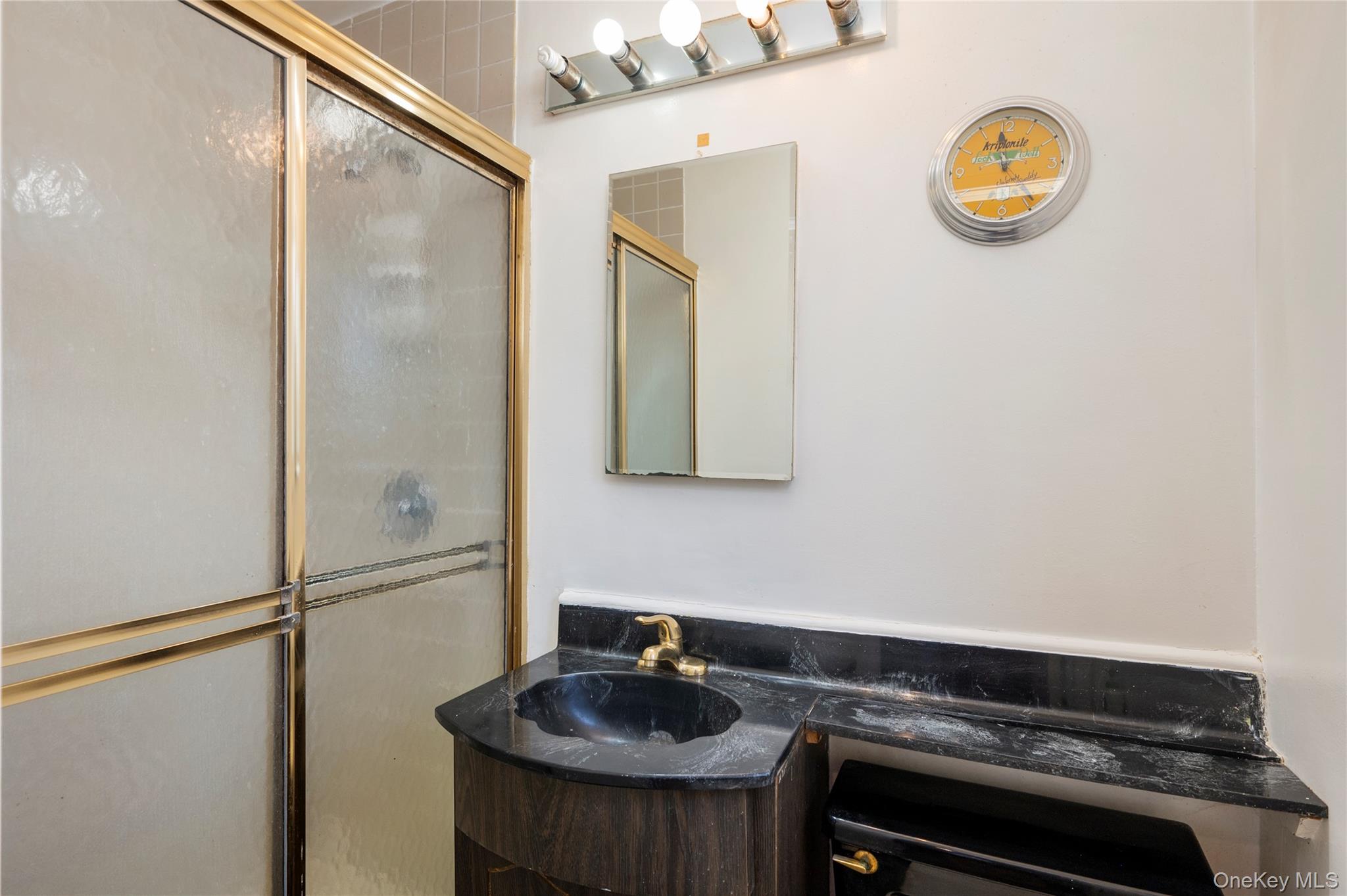 #14 photo, 68 Myles Avenue, Levittown , NY 11756