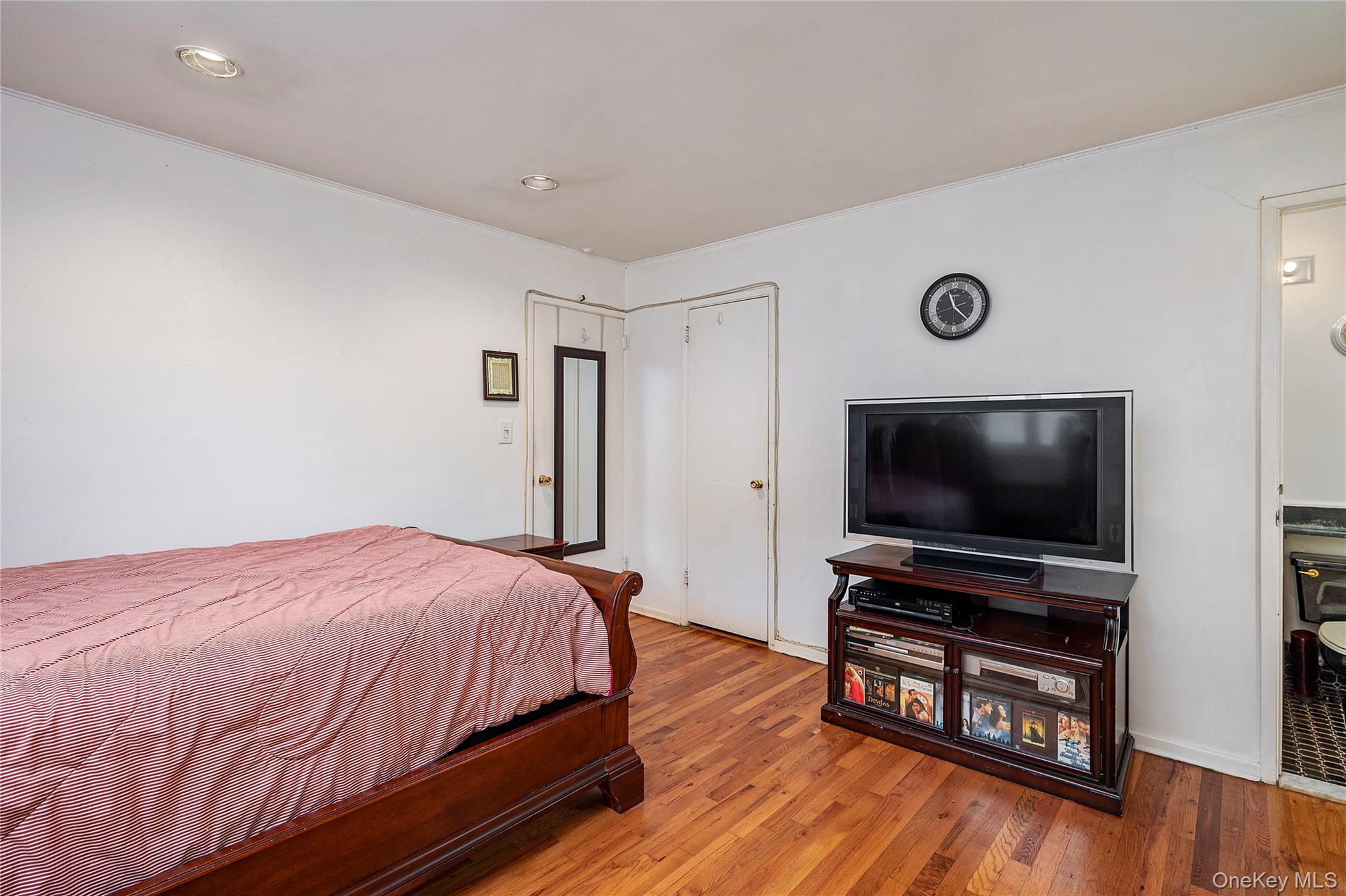 #15 photo, 68 Myles Avenue, Levittown , NY 11756