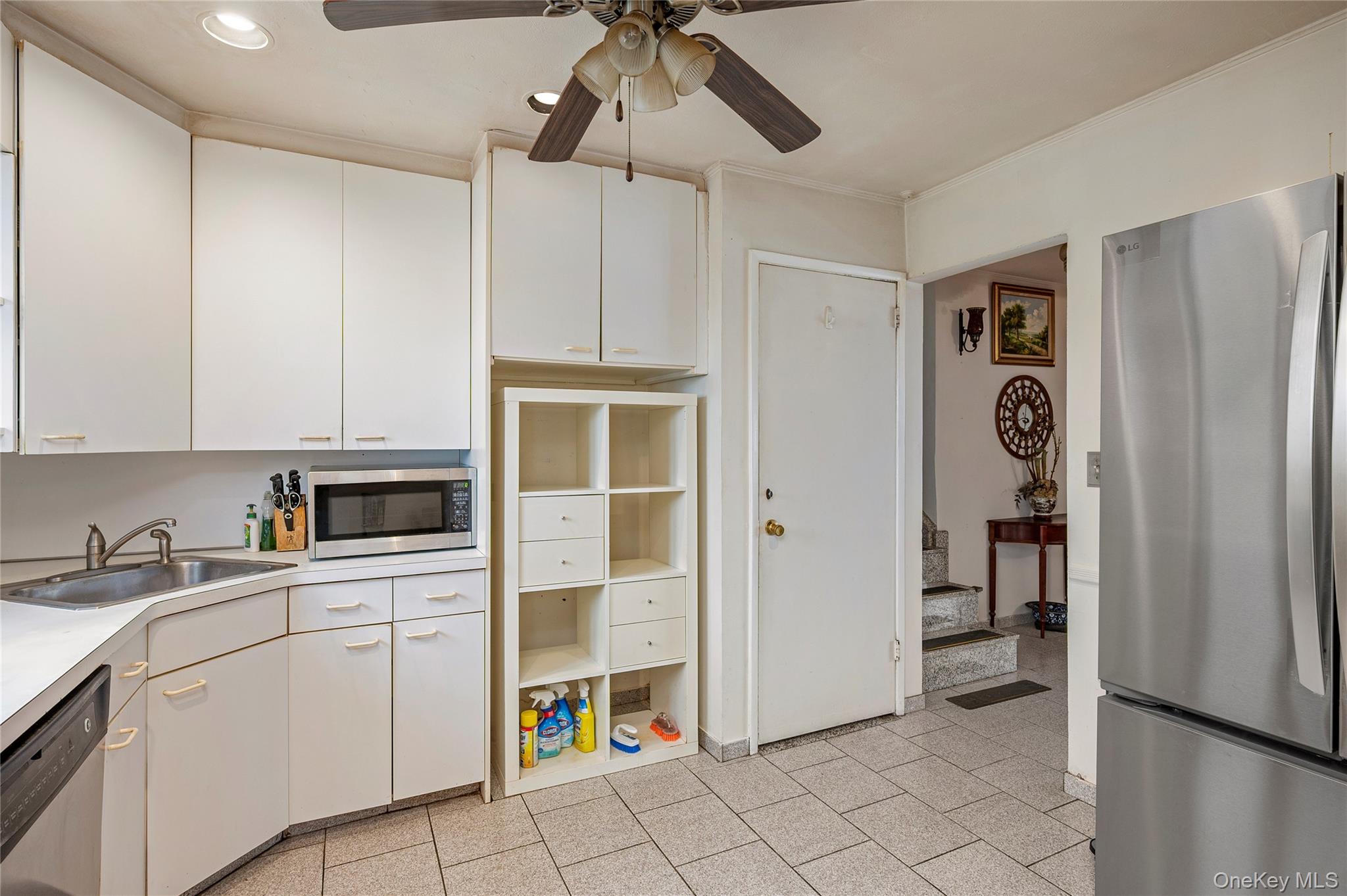 #9 photo, 68 Myles Avenue, Levittown , NY 11756