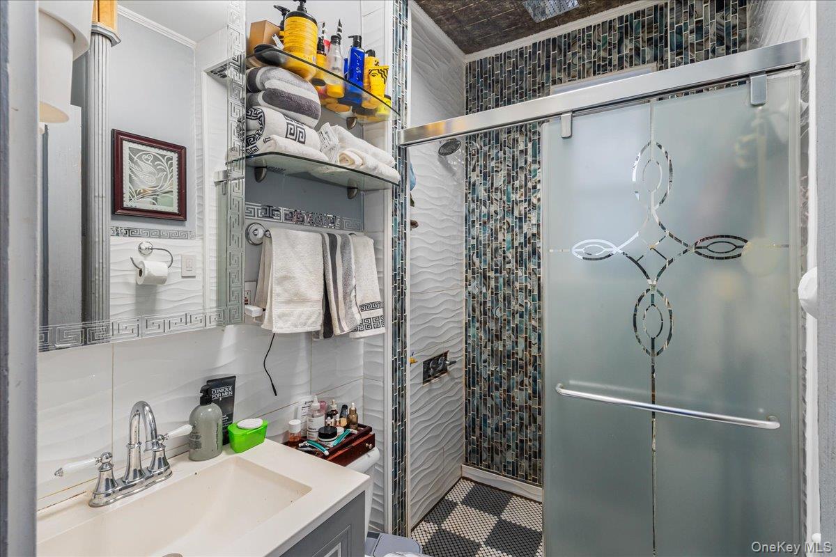 #12 photo, 384 E 34th Street, Brooklyn , NY 11203