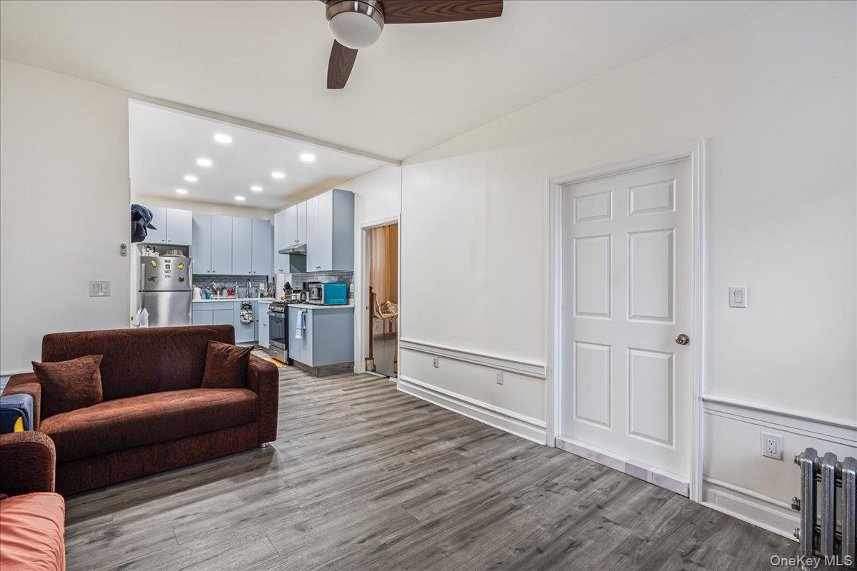 #16 photo, 384 E 34th Street, Brooklyn , NY 11203