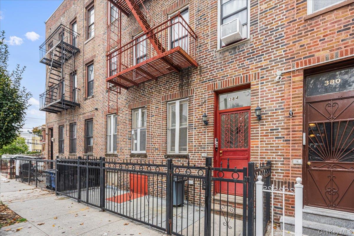 #4 photo, 384 E 34th Street, Brooklyn , NY 11203