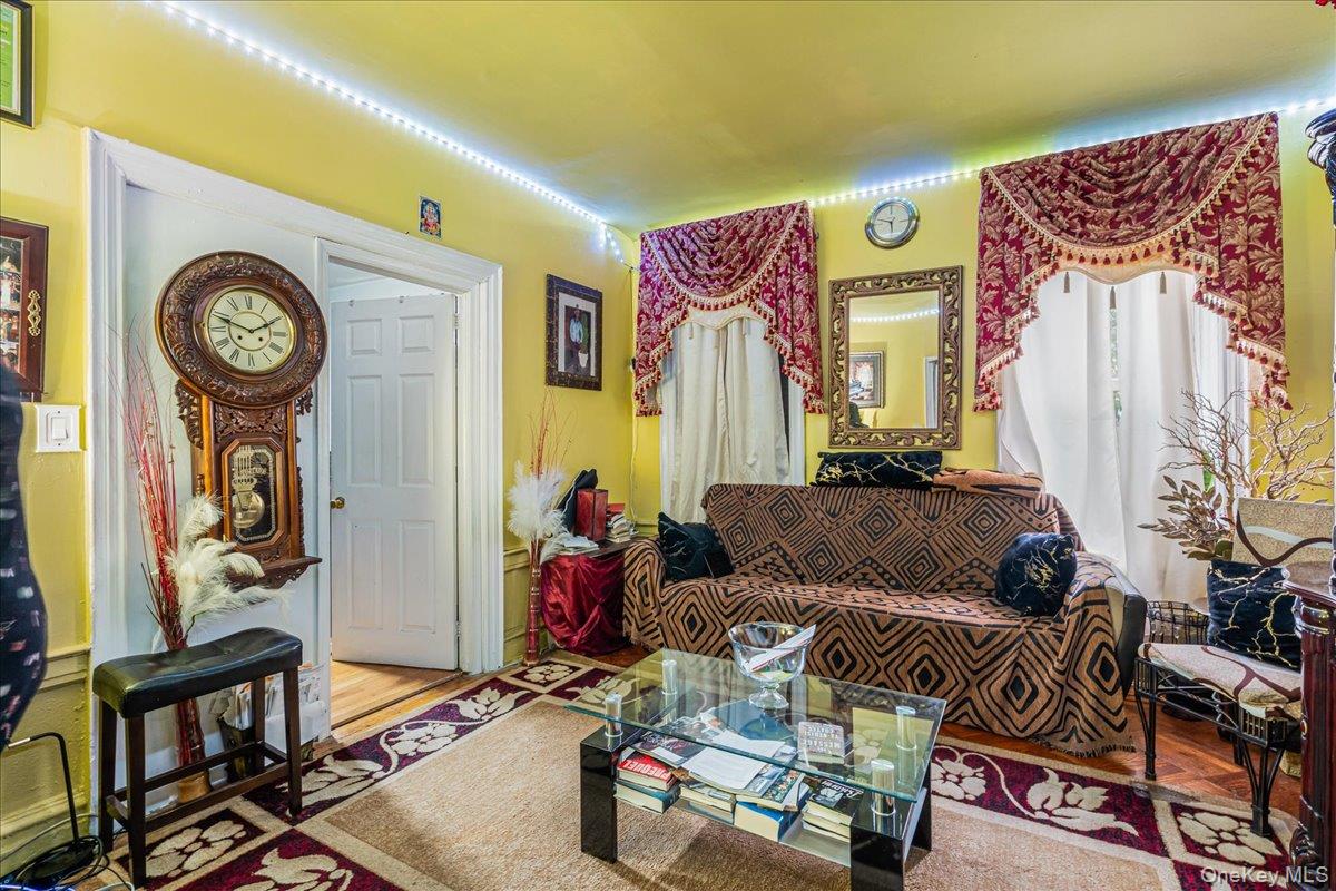 #5 photo, 384 E 34th Street, Brooklyn , NY 11203