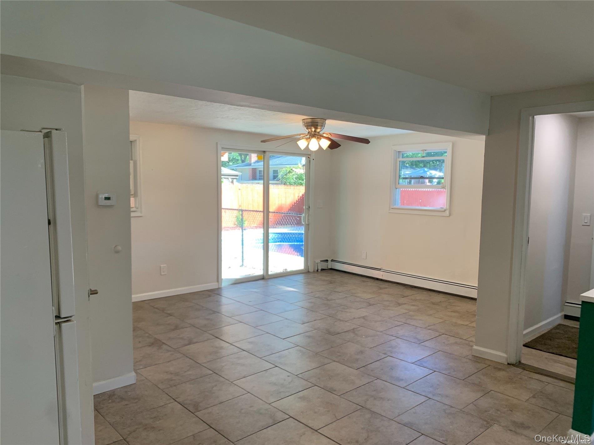 #12 photo, 1671 Claas Avenue, Holbrook , NY 11741