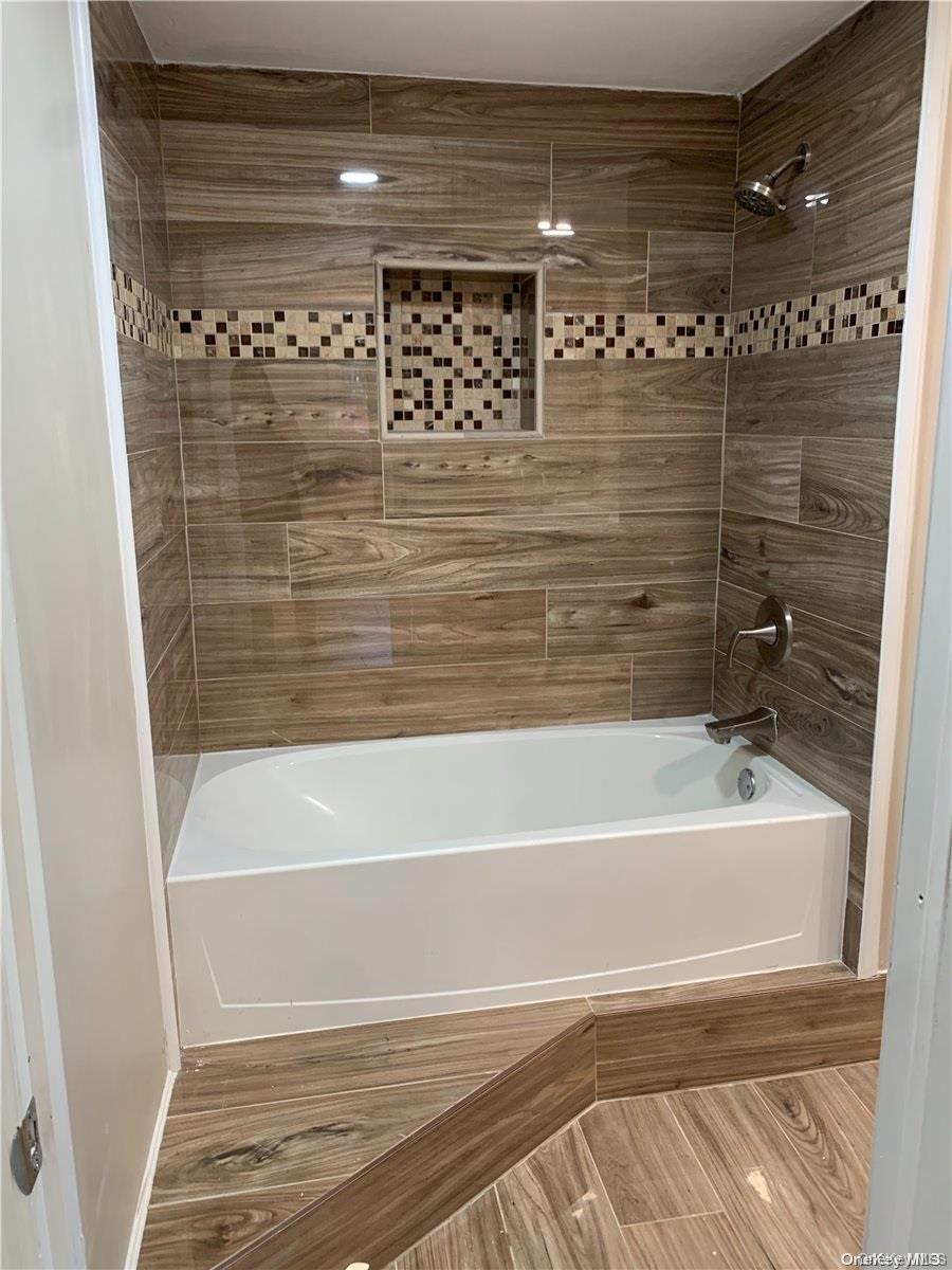 #16 photo, 1671 Claas Avenue, Holbrook , NY 11741