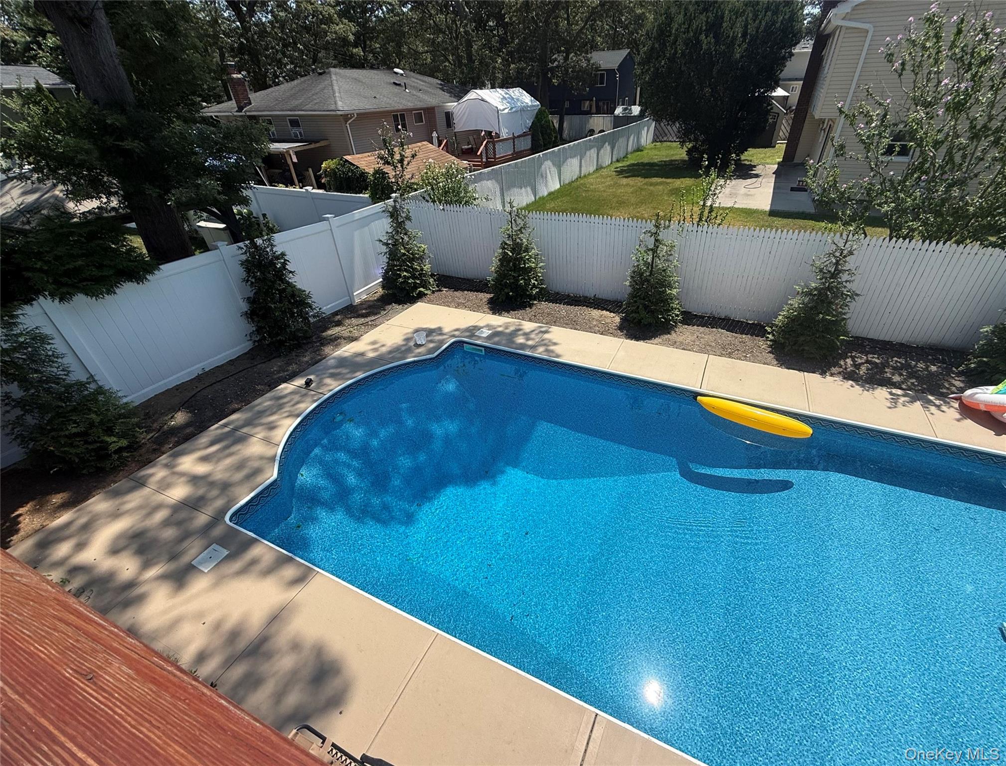 #19 photo, 1671 Claas Avenue, Holbrook , NY 11741