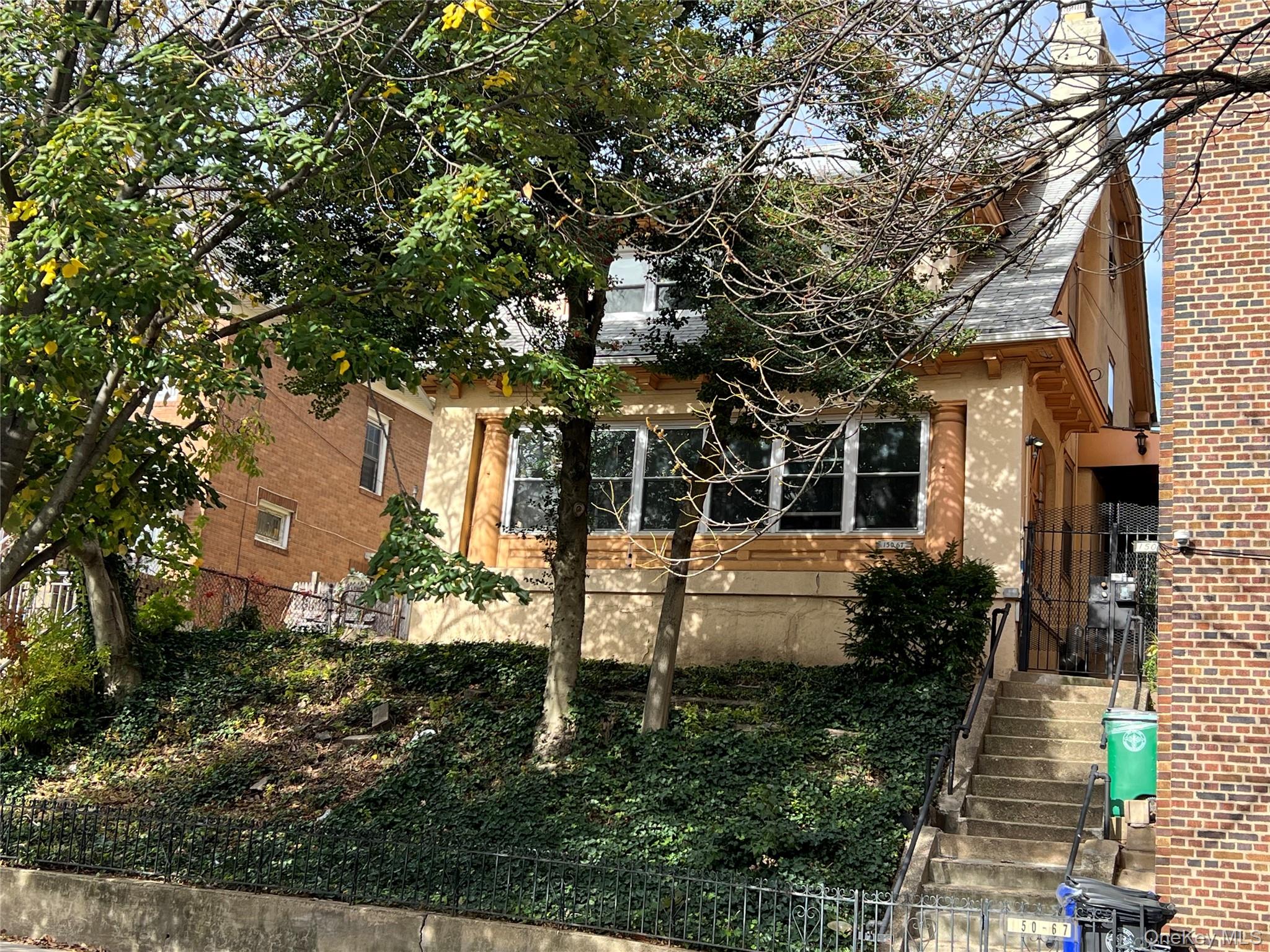 #1 photo, 150-67 87 Avenue, Briarwood , NY 11432