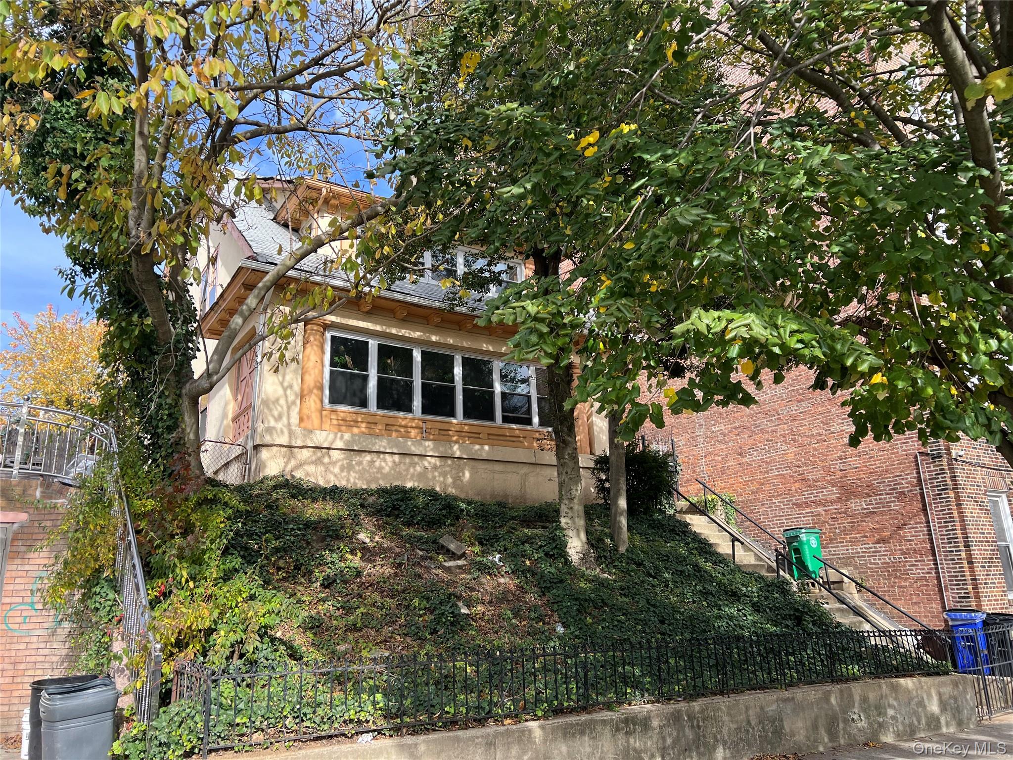 #17 photo, 150-67 87 Avenue, Briarwood , NY 11432