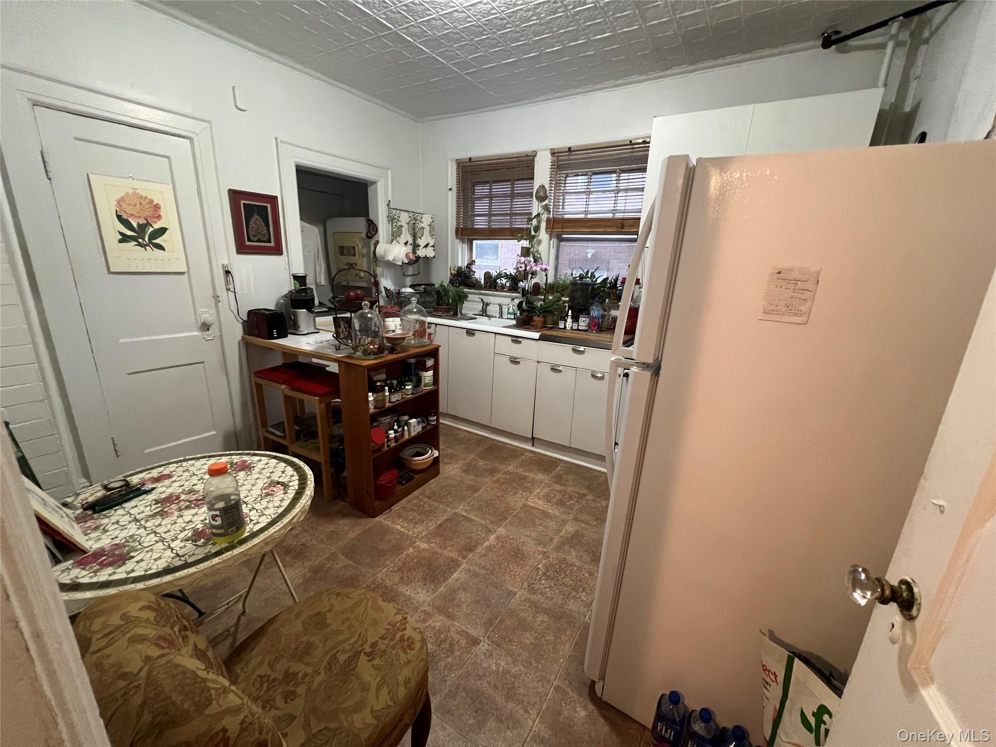 #9 photo, 150-67 87 Avenue, Briarwood , NY 11432