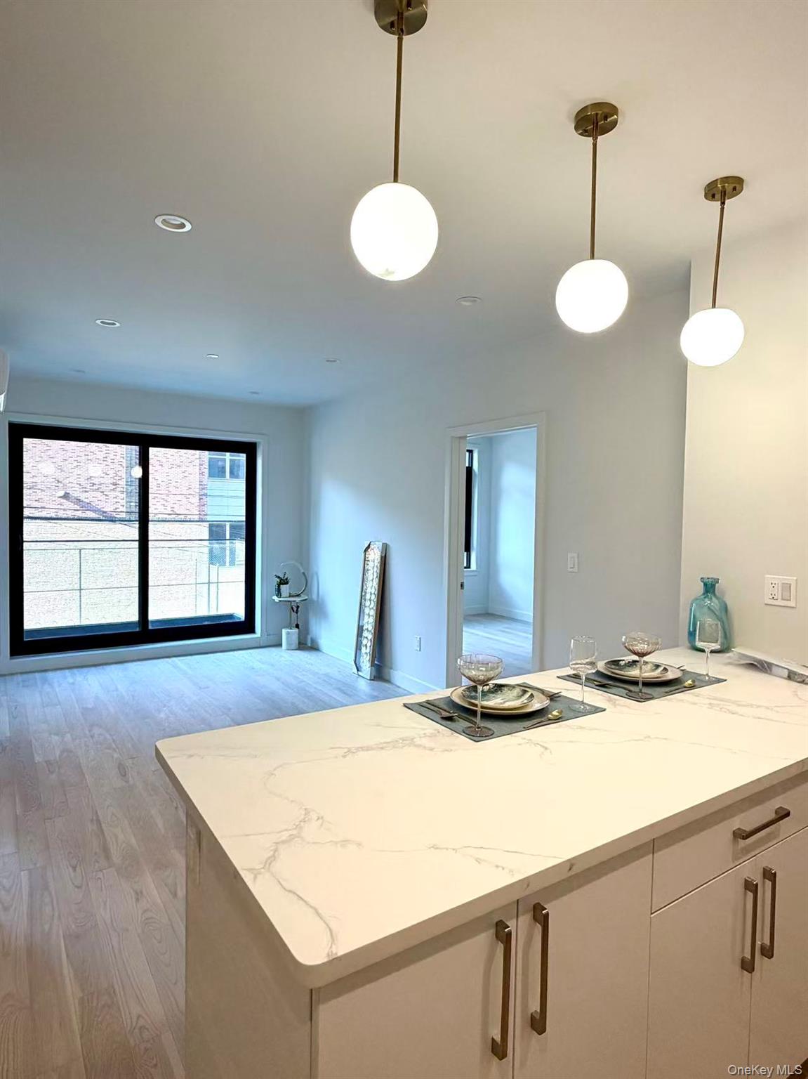 #7 photo, 4009 29th Street, Long Island City , NY 11101