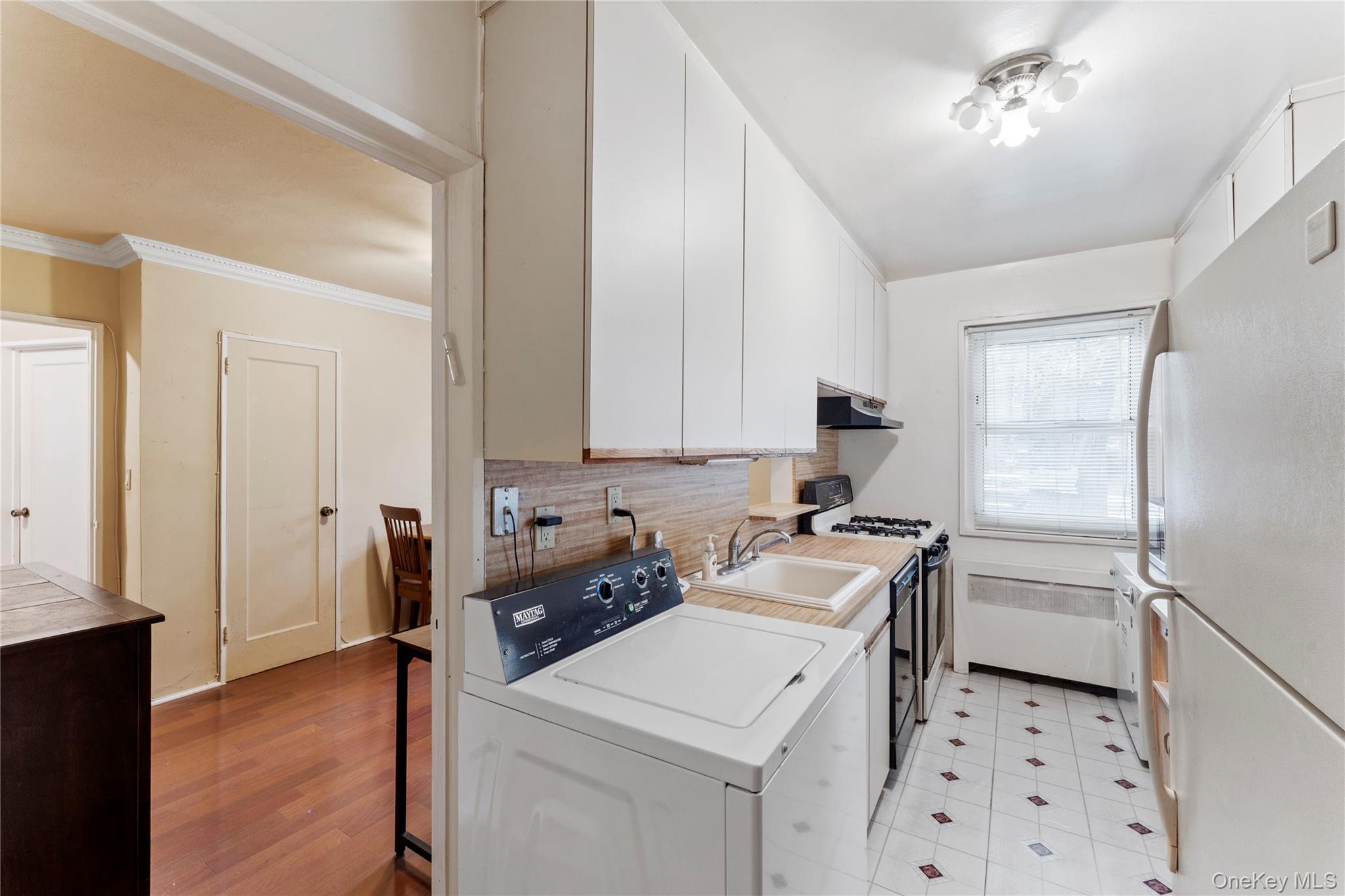 #4 photo, 251-29 61st Avenue, Little Neck , NY 11362