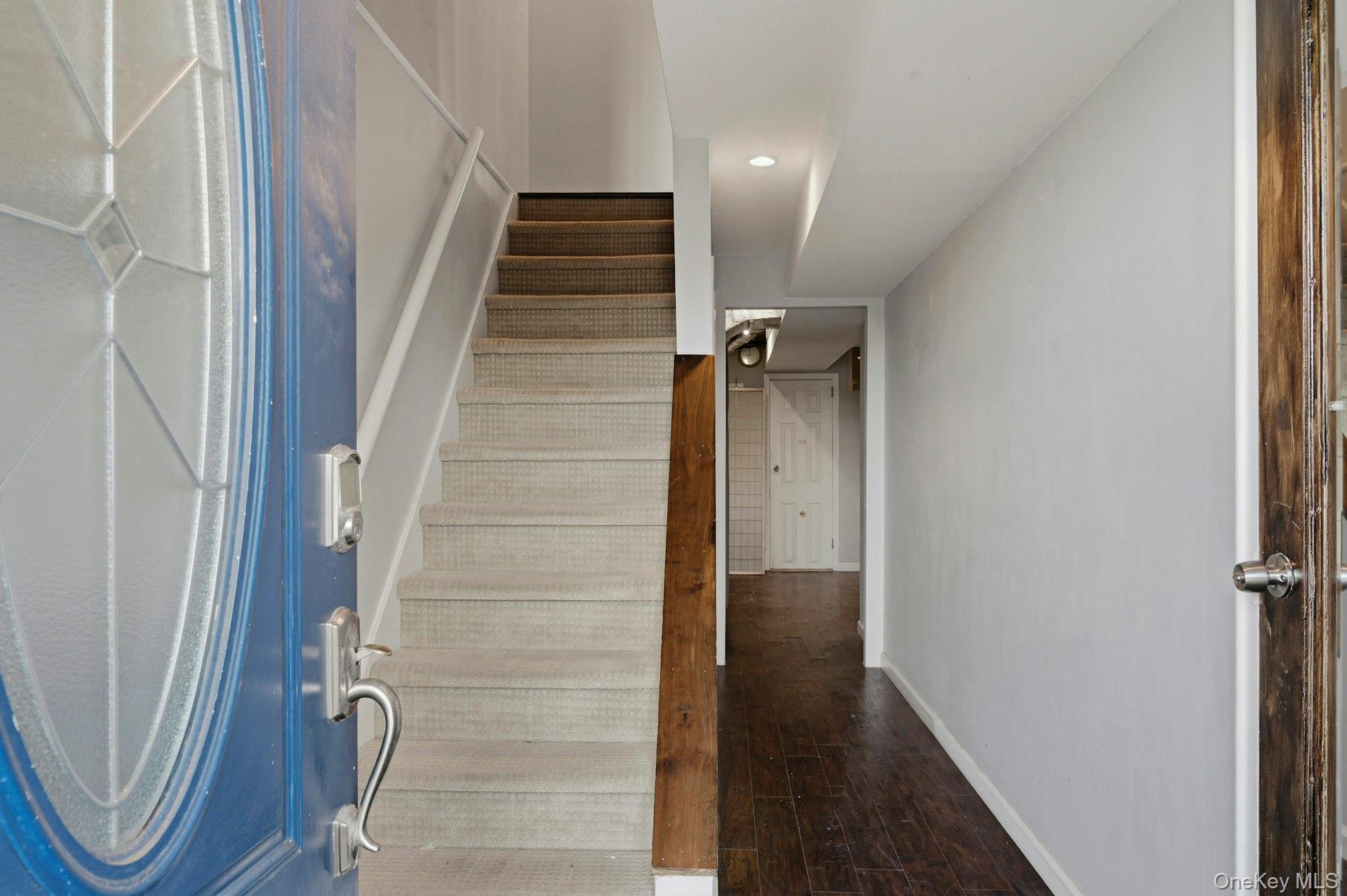 #3 photo, 250-04 39th Road, Little Neck , NY 11363