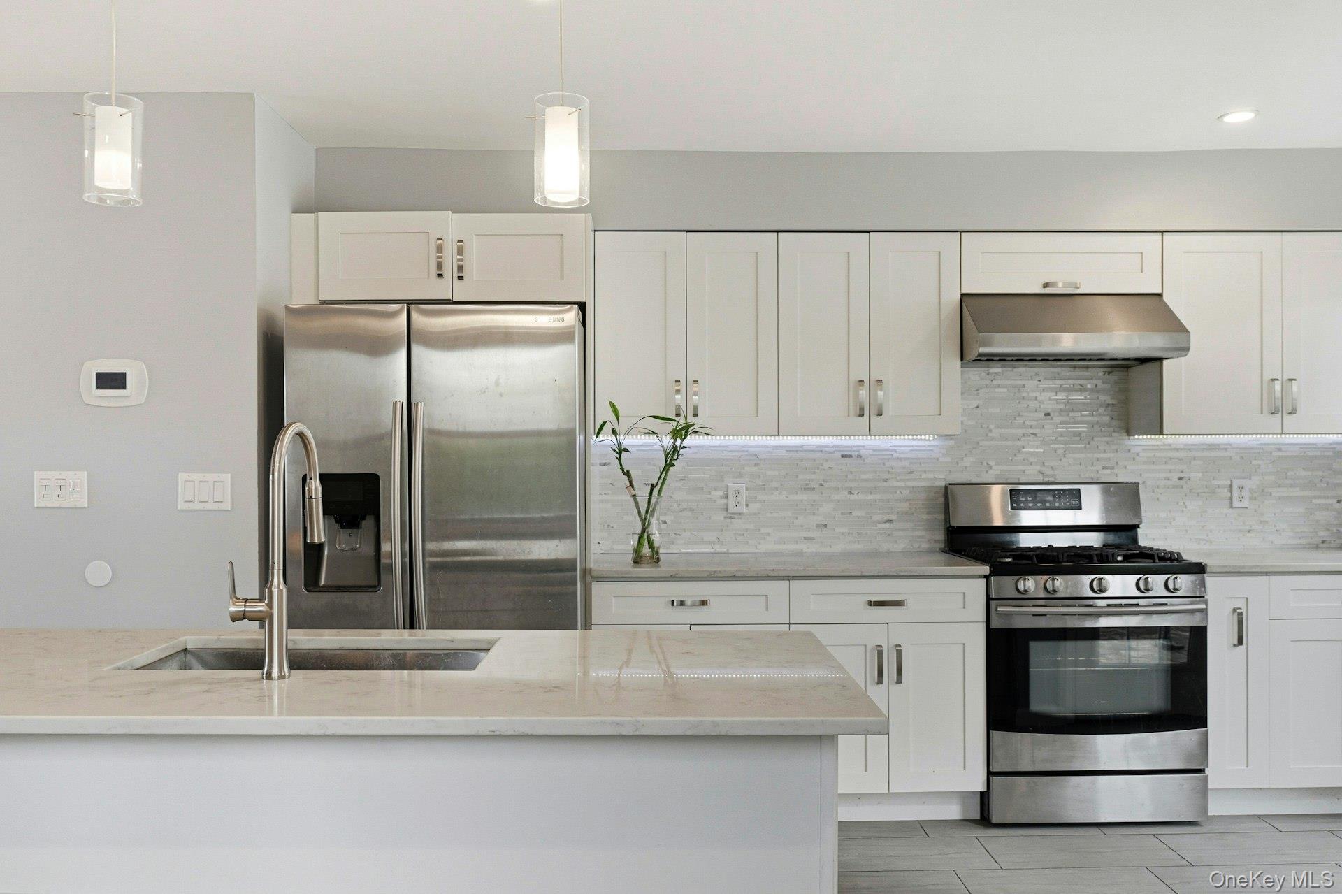 #8 photo, 250-04 39th Road, Little Neck , NY 11363